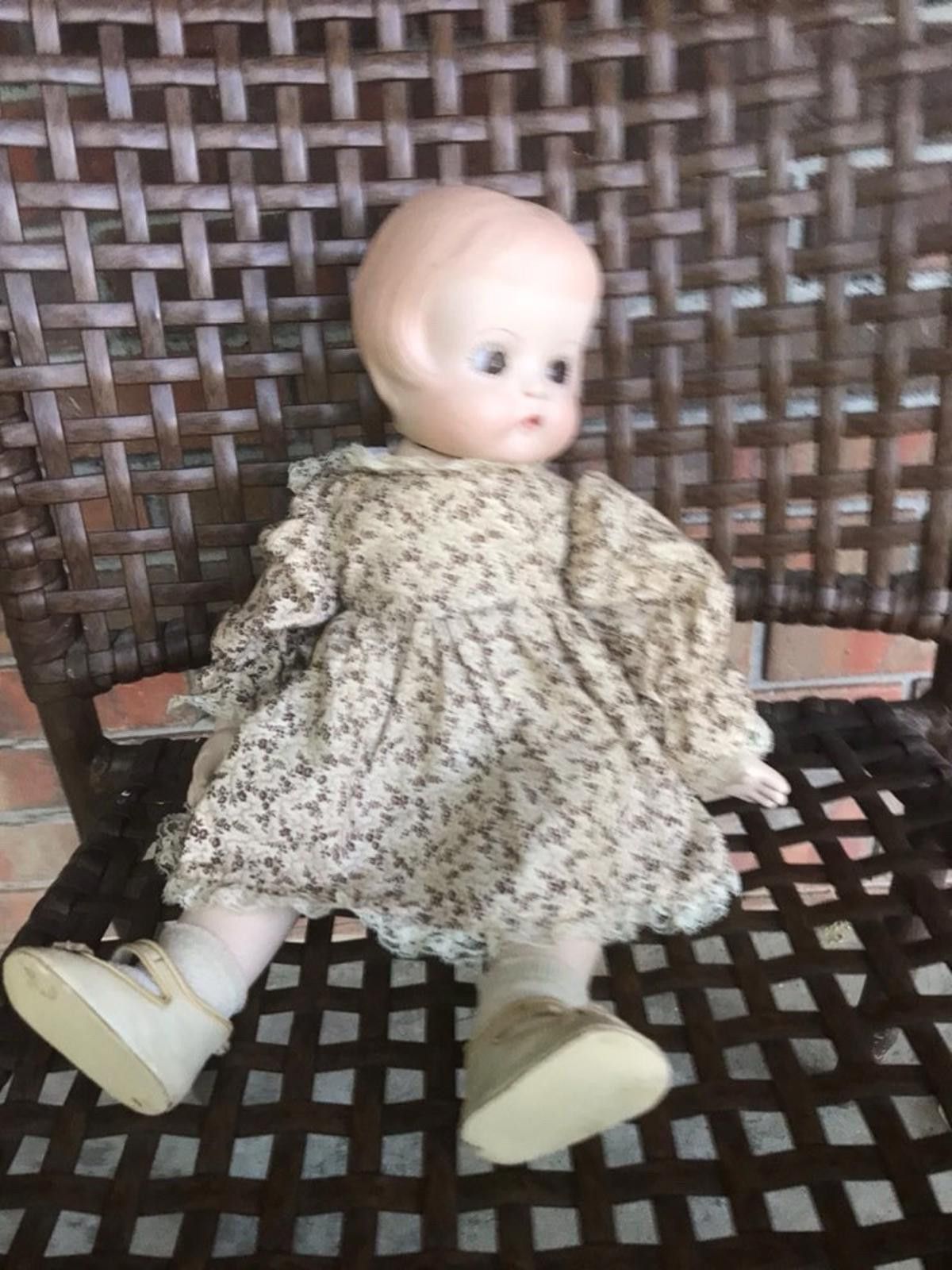Designer VTG 1984 Ceramic Porcelain Doll Pat Benson McNees M -997- B Size ONE SIZE - 2 Thumbnail