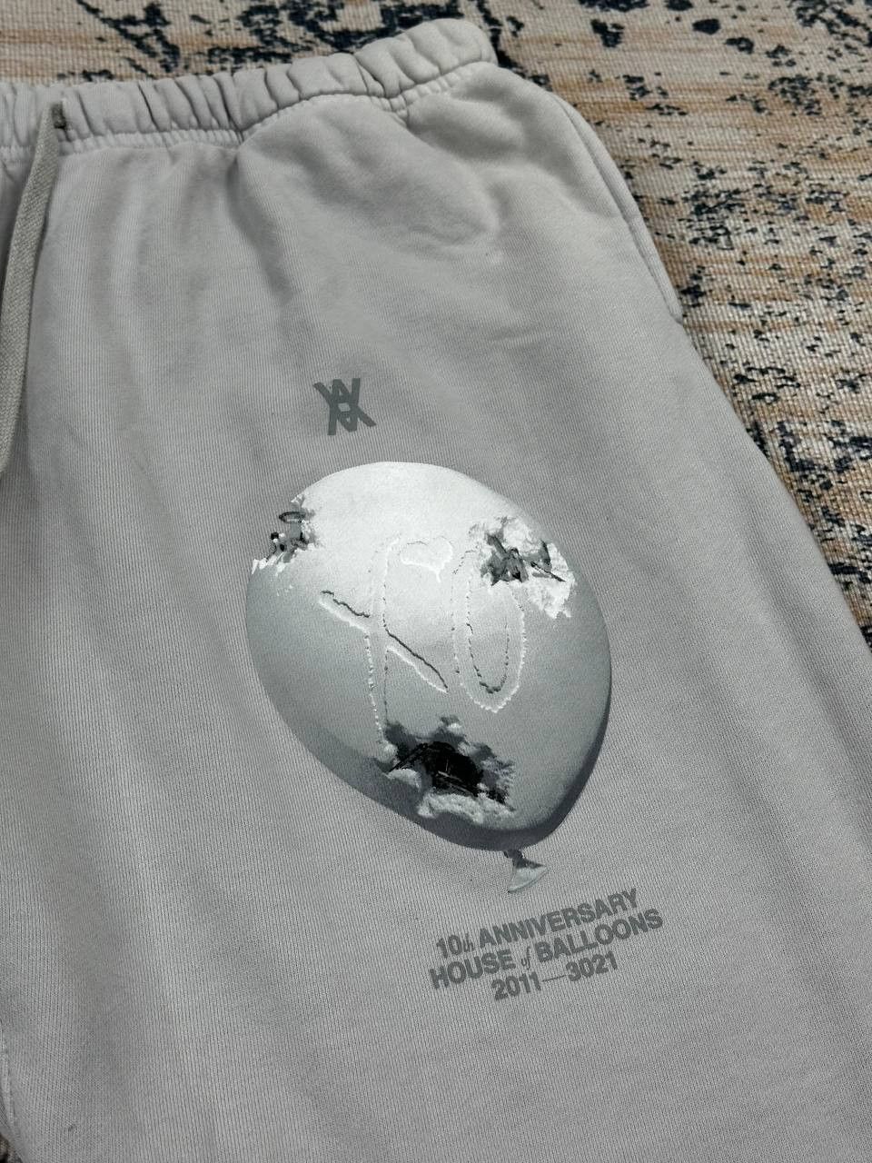 Daniel Arsham The Weeknd x Daniel Arsham House of Balloons 10 Sweatpants Size US 38 / EU 54 - 8 Thumbnail