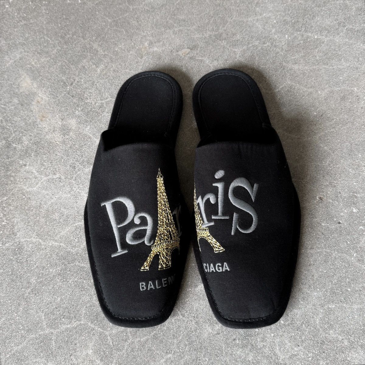 Balenciaga Balenciaga Paris Eiffel Tower Embroidered Mule Clog Slippers Size US 10.5 / EU 43-44 - 2 Thumbnail