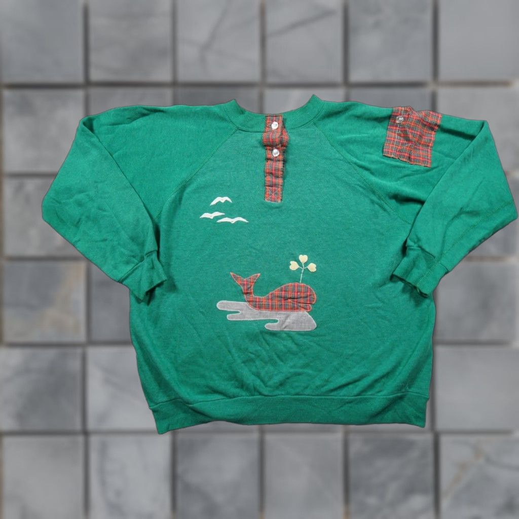 Vintage Vintage Raglan Sweatshirt Adult Large Green Crewneck 80s Sweater Patchwork Whale Size US L / EU 52-54 / 3 - 1 Thumbnail
