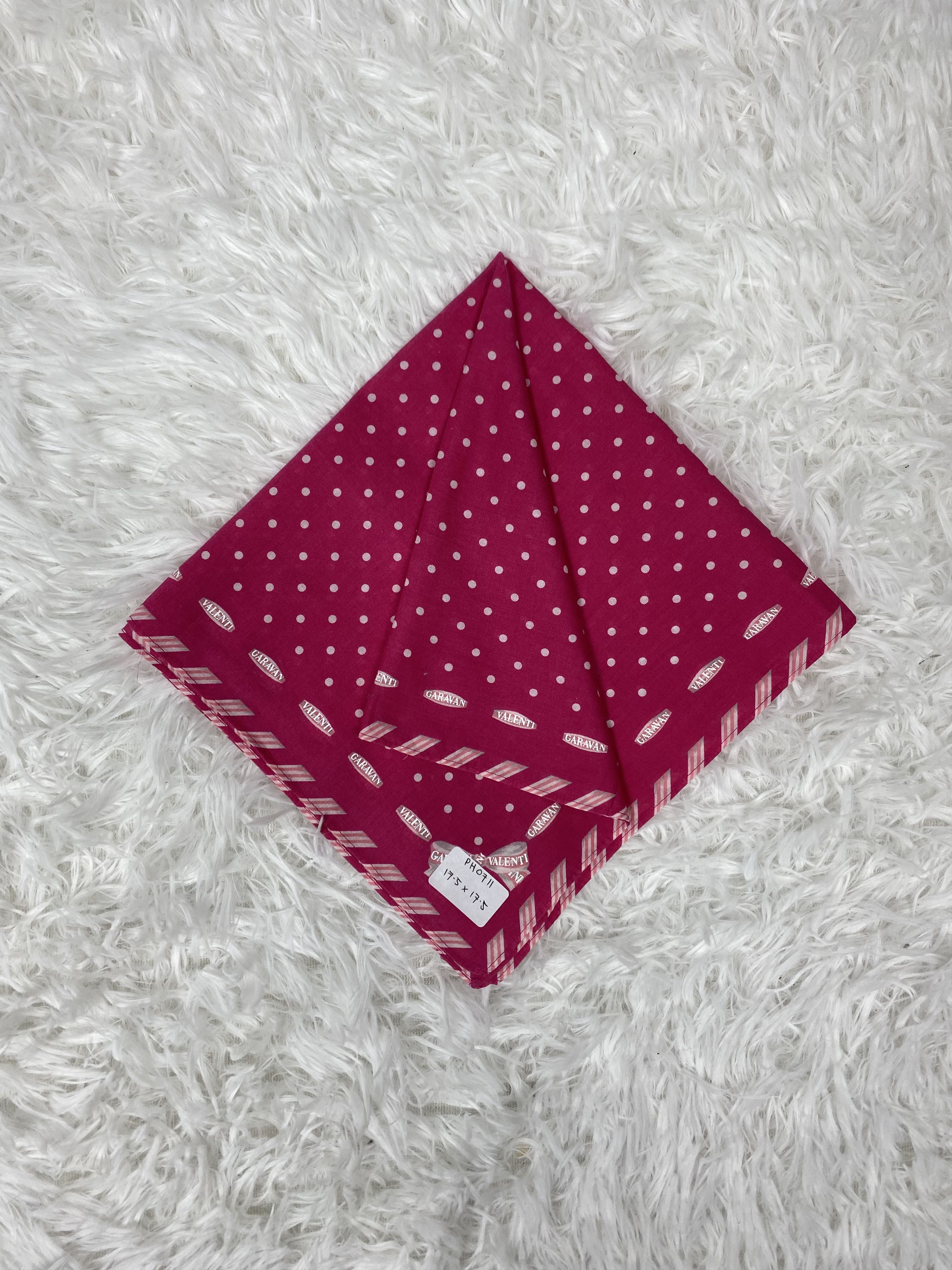 Valentino × Vintage Vintage Valentino Garavani Handkerchief Neckerchief PH0711 Size ONE SIZE - 1 Thumbnail