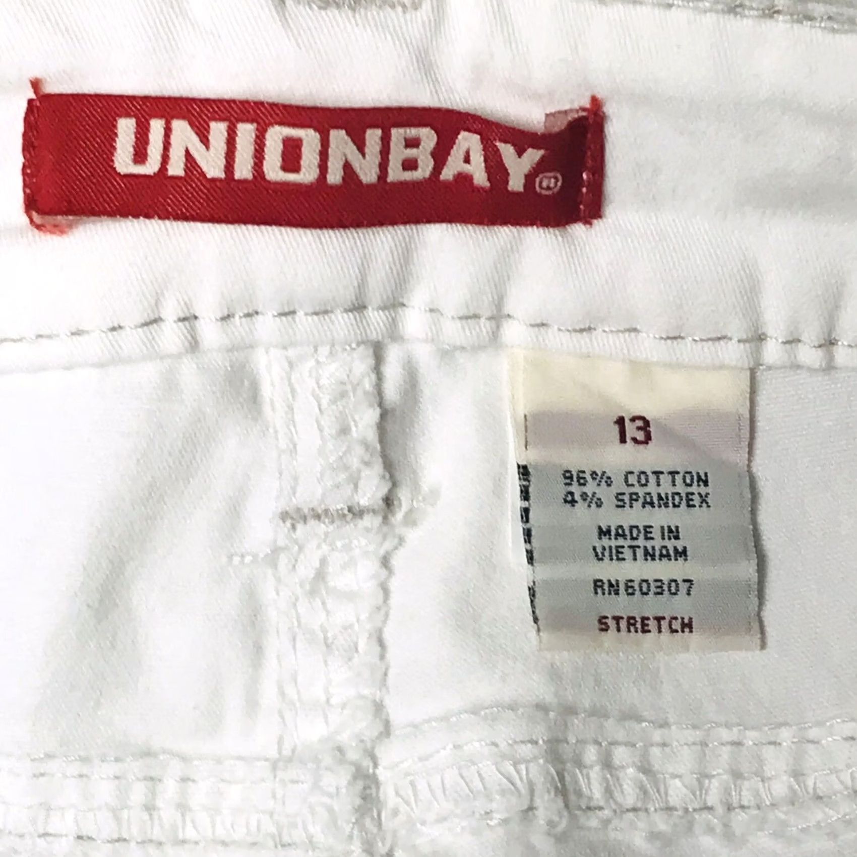 Vintage Unionbay Women Shorts White Opal Summer Stretch 13 Regular Pockets Zipper Button Cotton Spandex Casual, Travel Womens Size 34" / US 12 / IT 48 - 3 Thumbnail