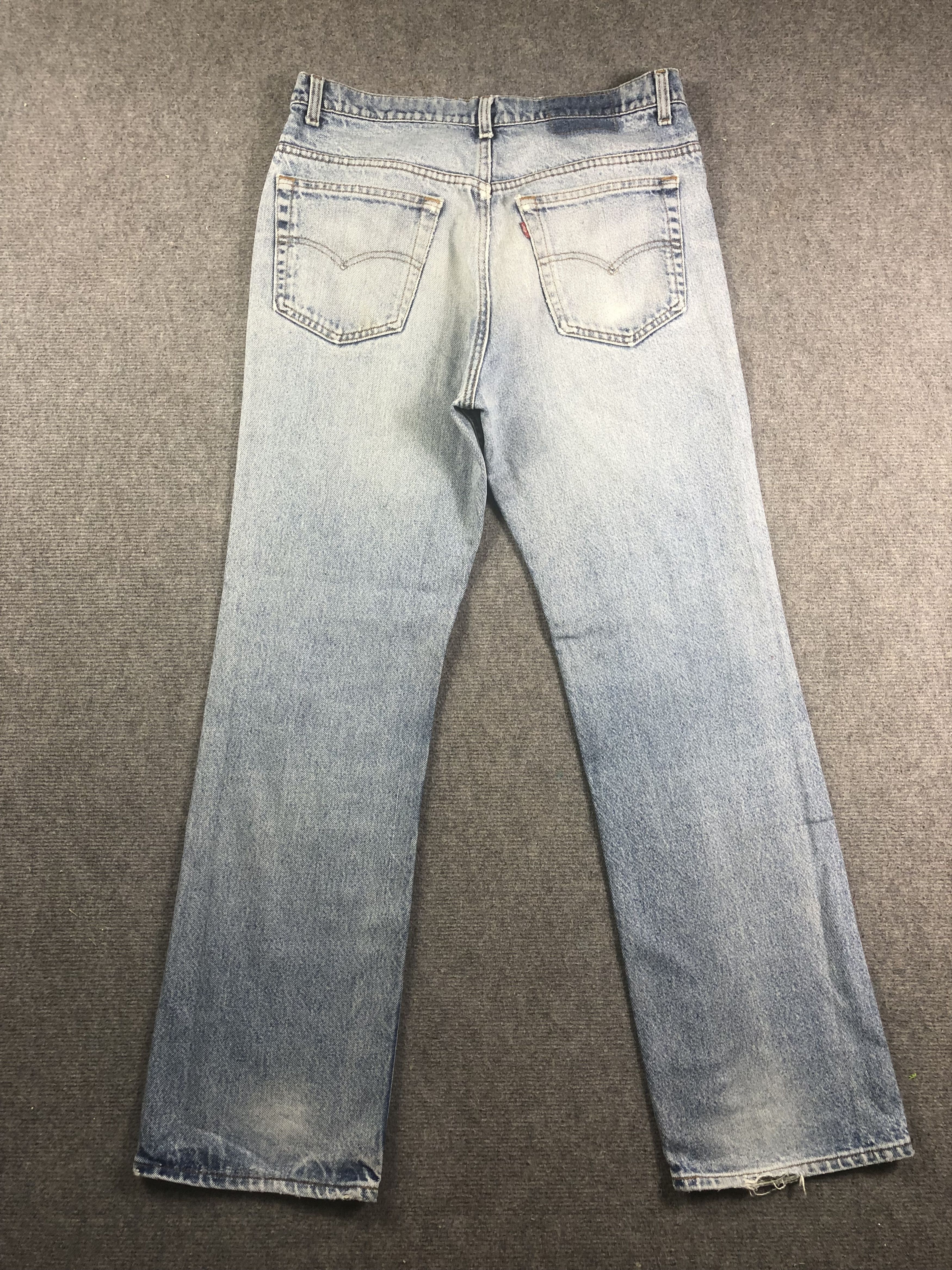 Light Blue Levis Denim Jeans 34x31