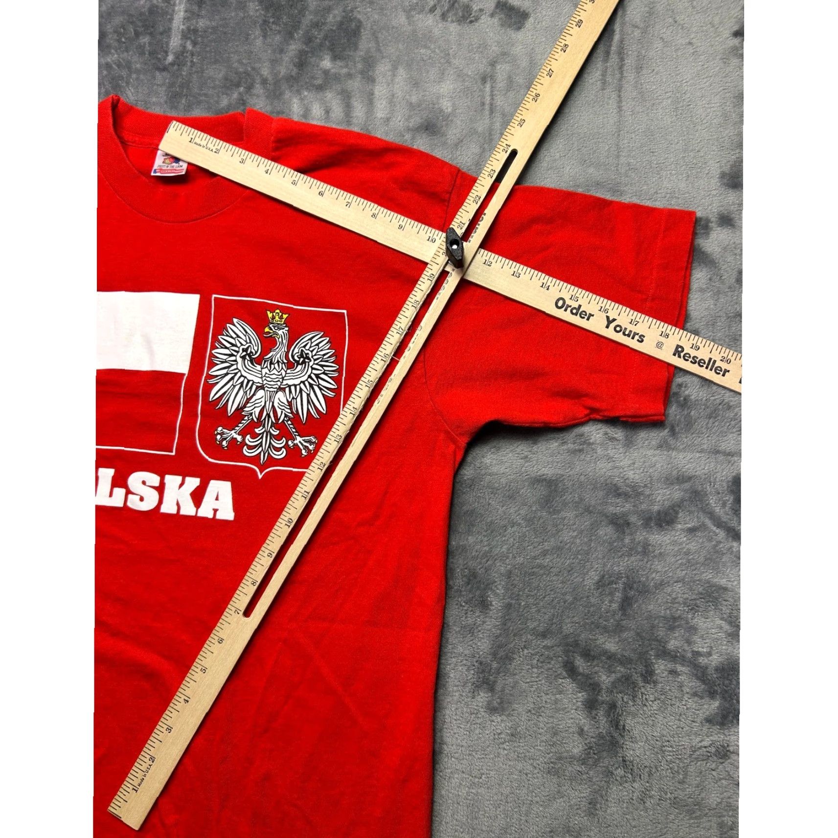 Fruit Of The Loom VINTAGE Poland Polska T Shirt Large Fruit of the Loom USA Made Flag Graphic Shirt Mens L Red 90s Patriotic USA Crest Flag Size US L / EU 52-54 / 3 - 7 Thumbnail