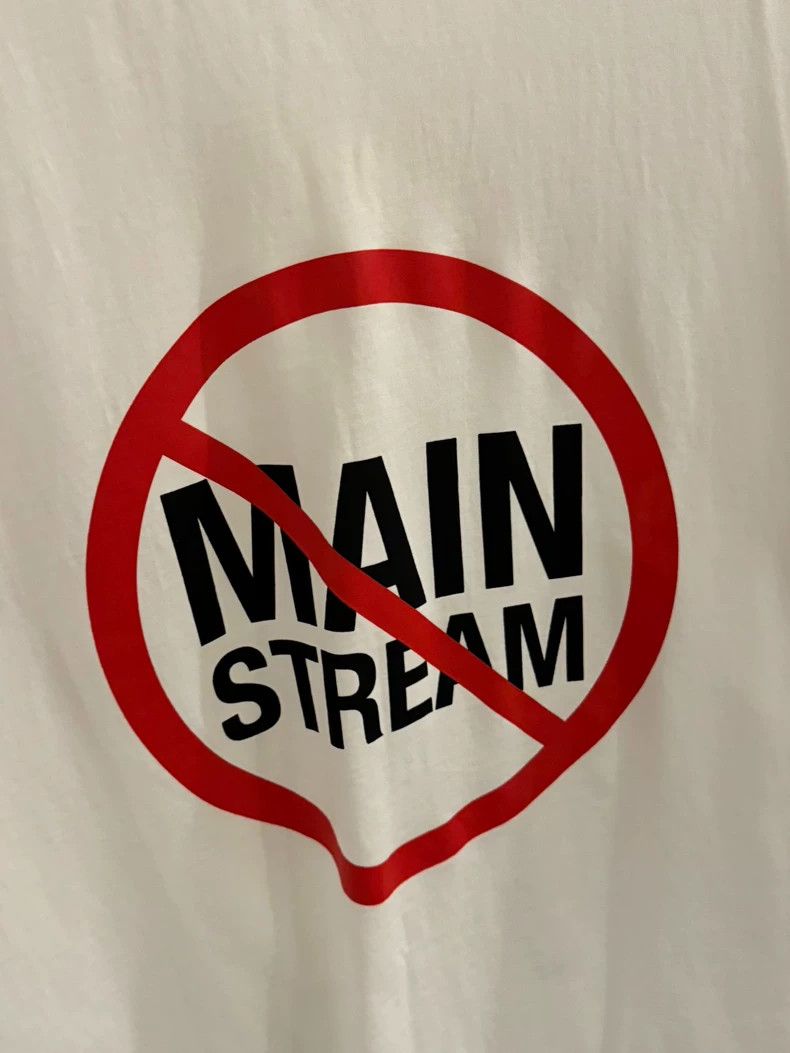 Vetements Vetements Non-mainstream short sleeve 2504-Nextarrow Size US S / EU 44-46 / 1 - 2 Thumbnail