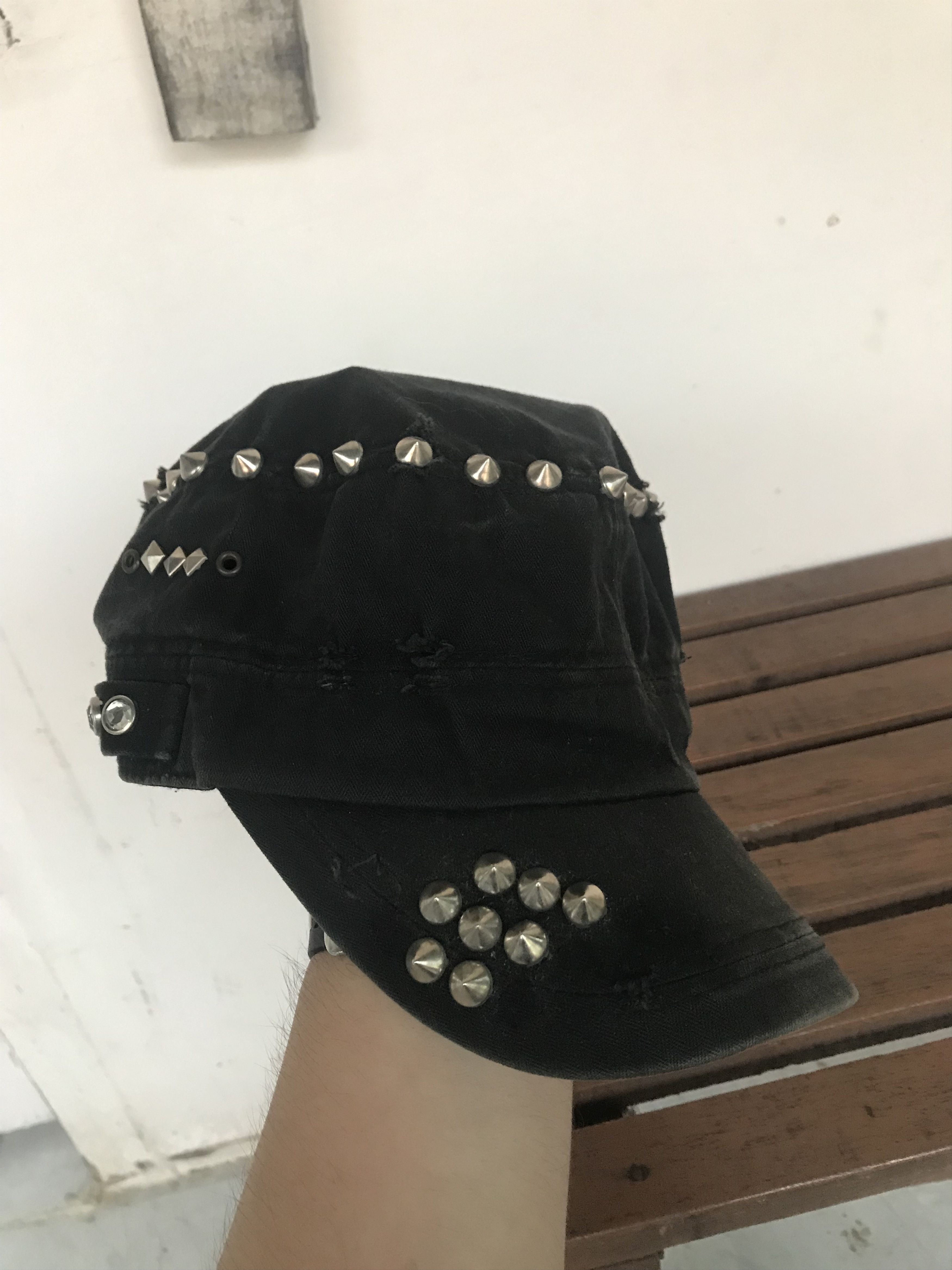 Beauty Beast × If Six Was Nine × Japanese Brand Y2K Distressed Studded Patrol Cap Size ONE SIZE - 2 Thumbnail
