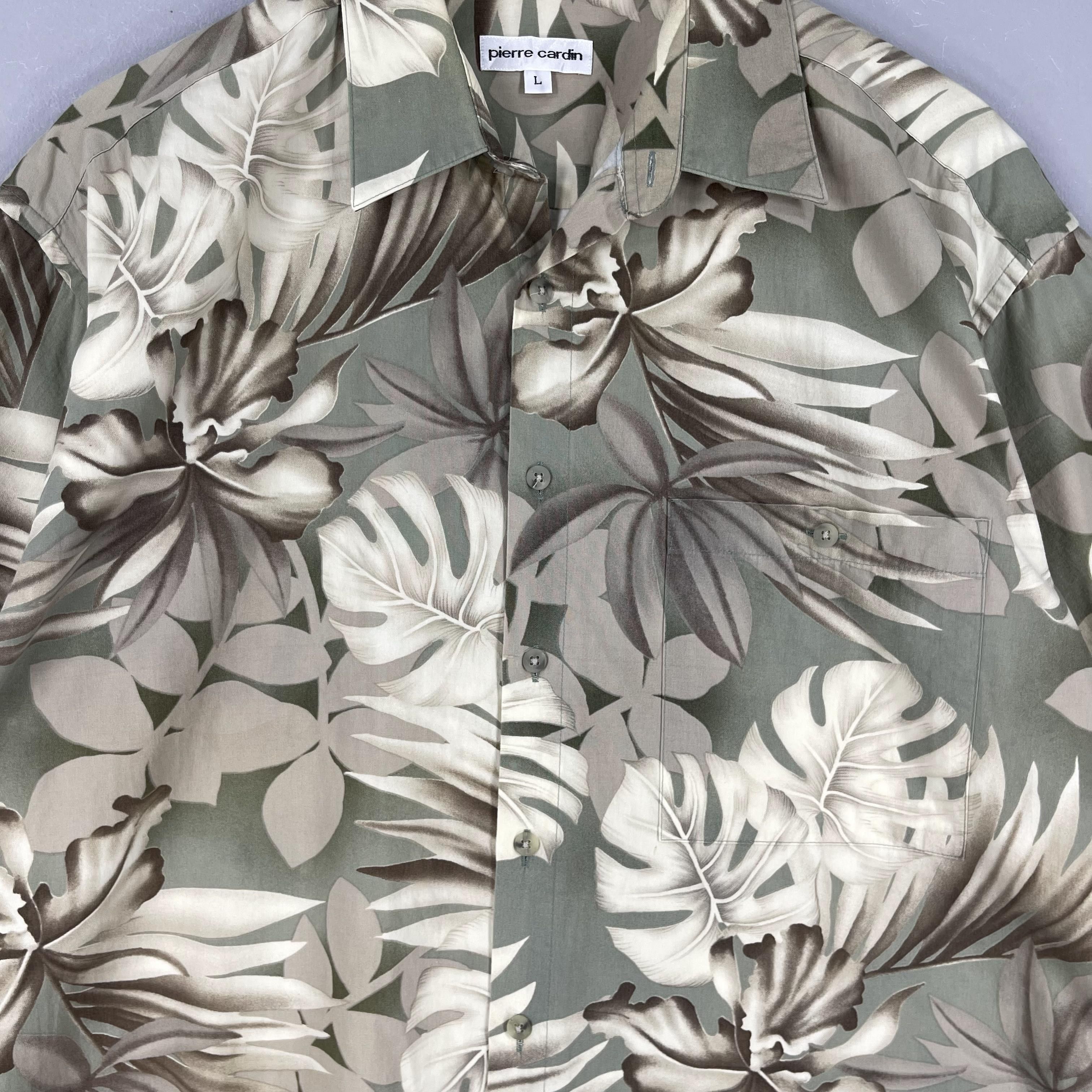 Vintage Vintage PIERRE CARDIN Hawaii Floral Motive Shirt Size US L / EU 52-54 / 3 - 2 Thumbnail