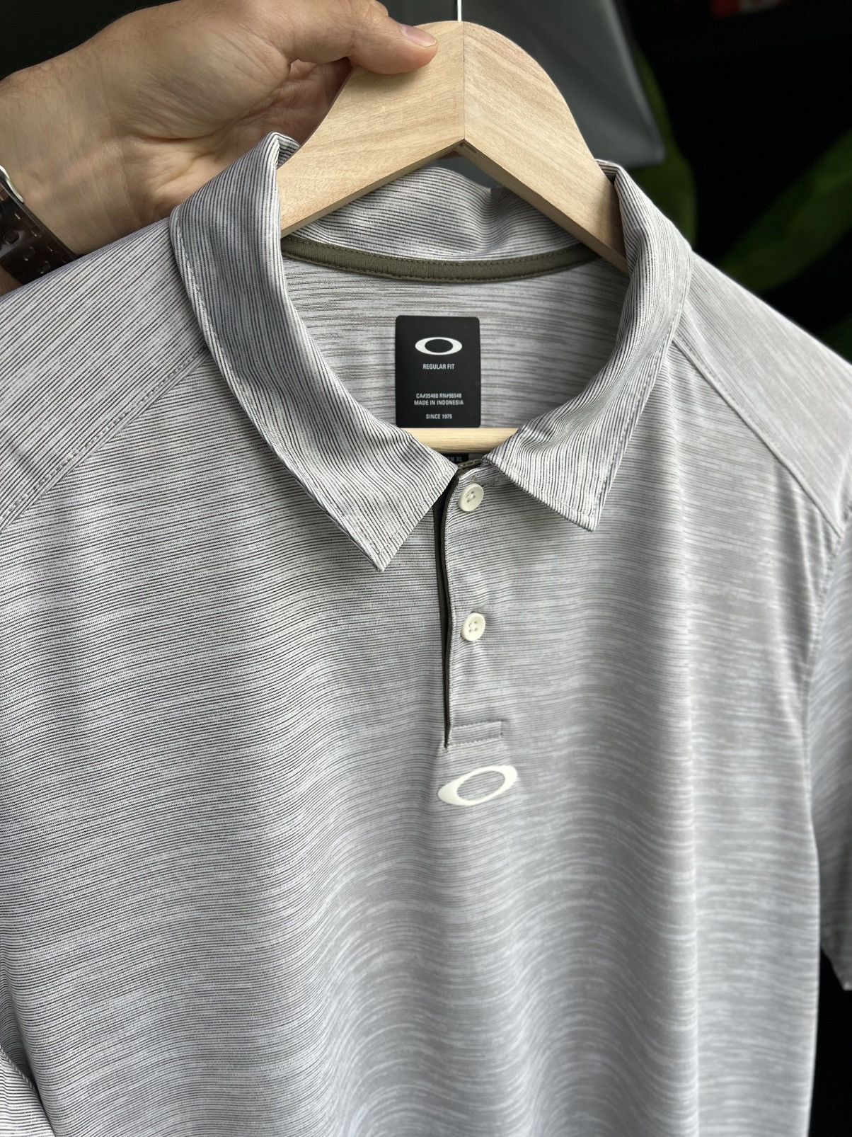 Oakley Oakley Aero Hydrolix Polo Shirt Gray L Indonesia Size US L / EU 52-54 / 3 - 5 Thumbnail