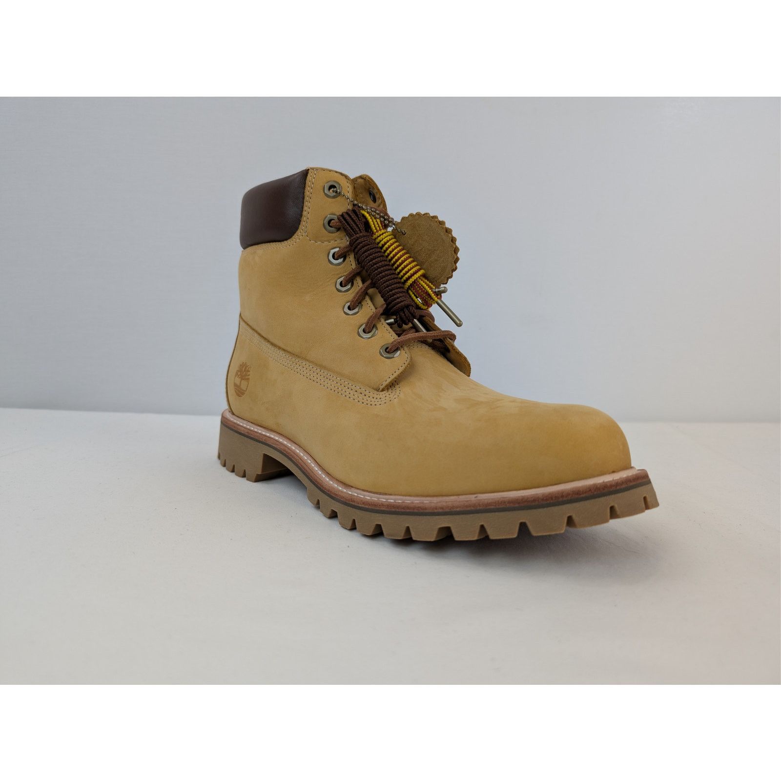 Timberland o1rshd1 Luxe Mid Lace Waterproof Boots in Wheat Nubuck Size US 11 / EU 44 - 2 Thumbnail