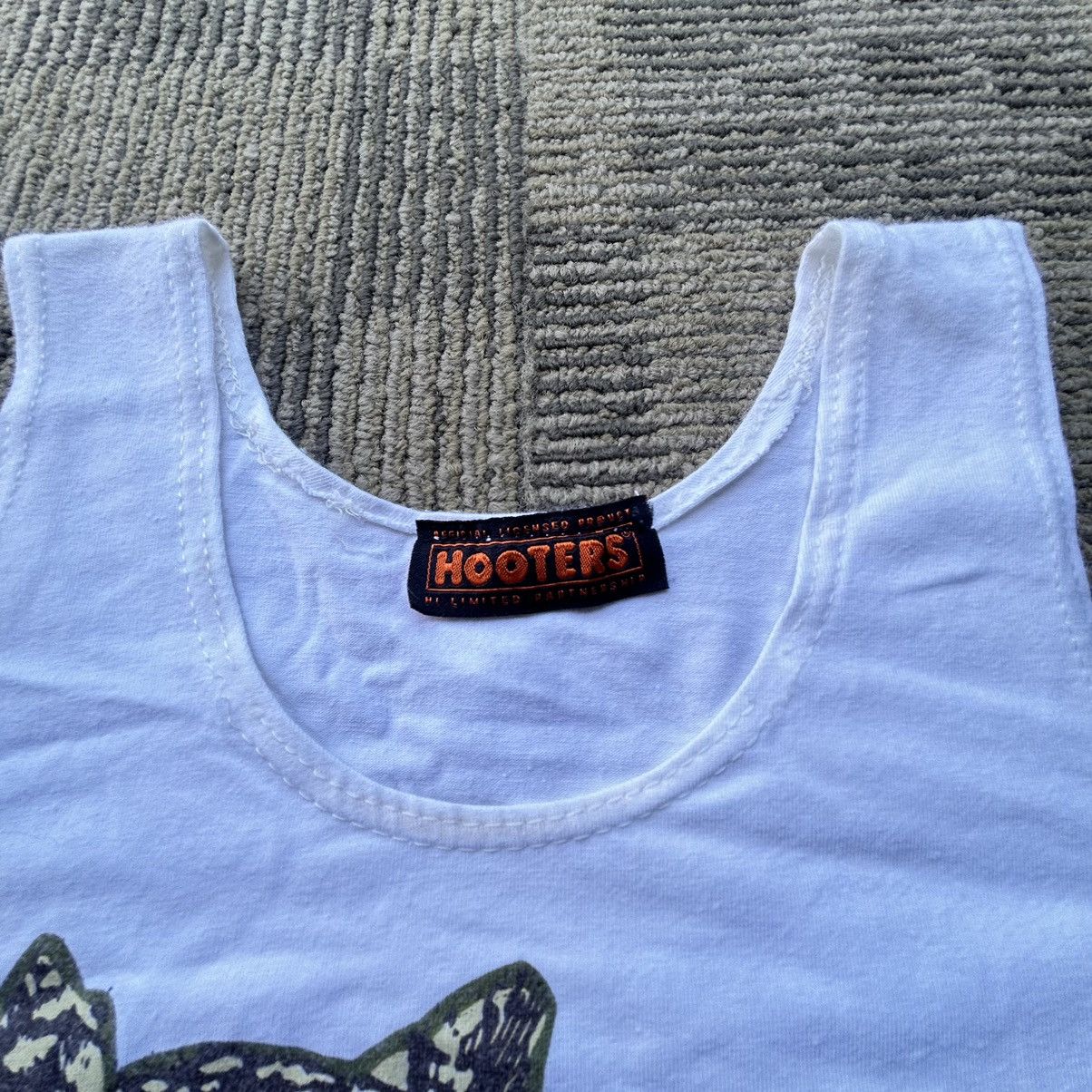 Vintage Vtg Y2K Hooters Jacksonville FL Owl Graphic Tank-Top Shirt Size S / US 4 / IT 40 - 3 Thumbnail