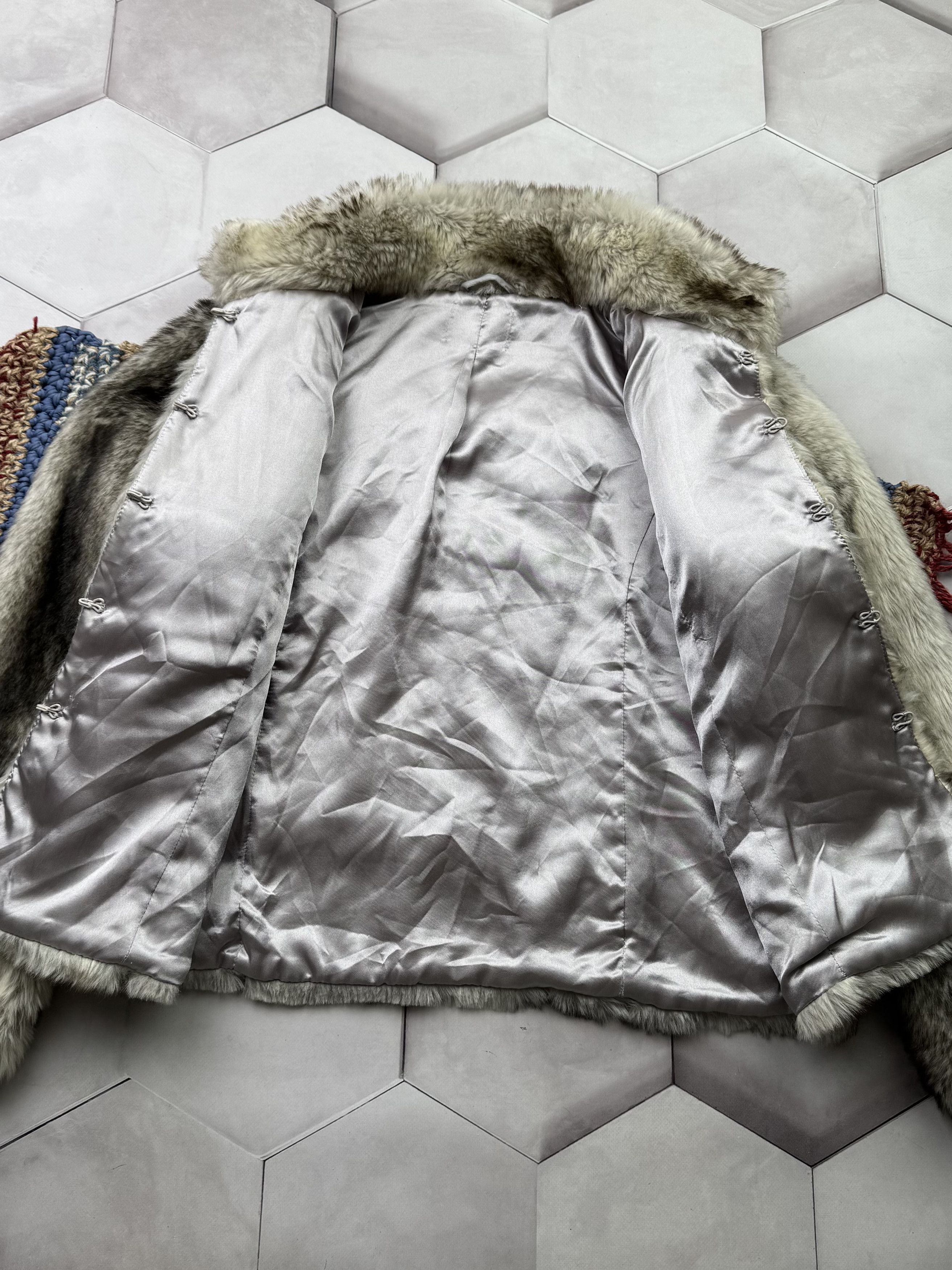 Vintage Vintage Faux Fur Jacket (E4) Size L / US 10 / IT 46 - 5 Thumbnail