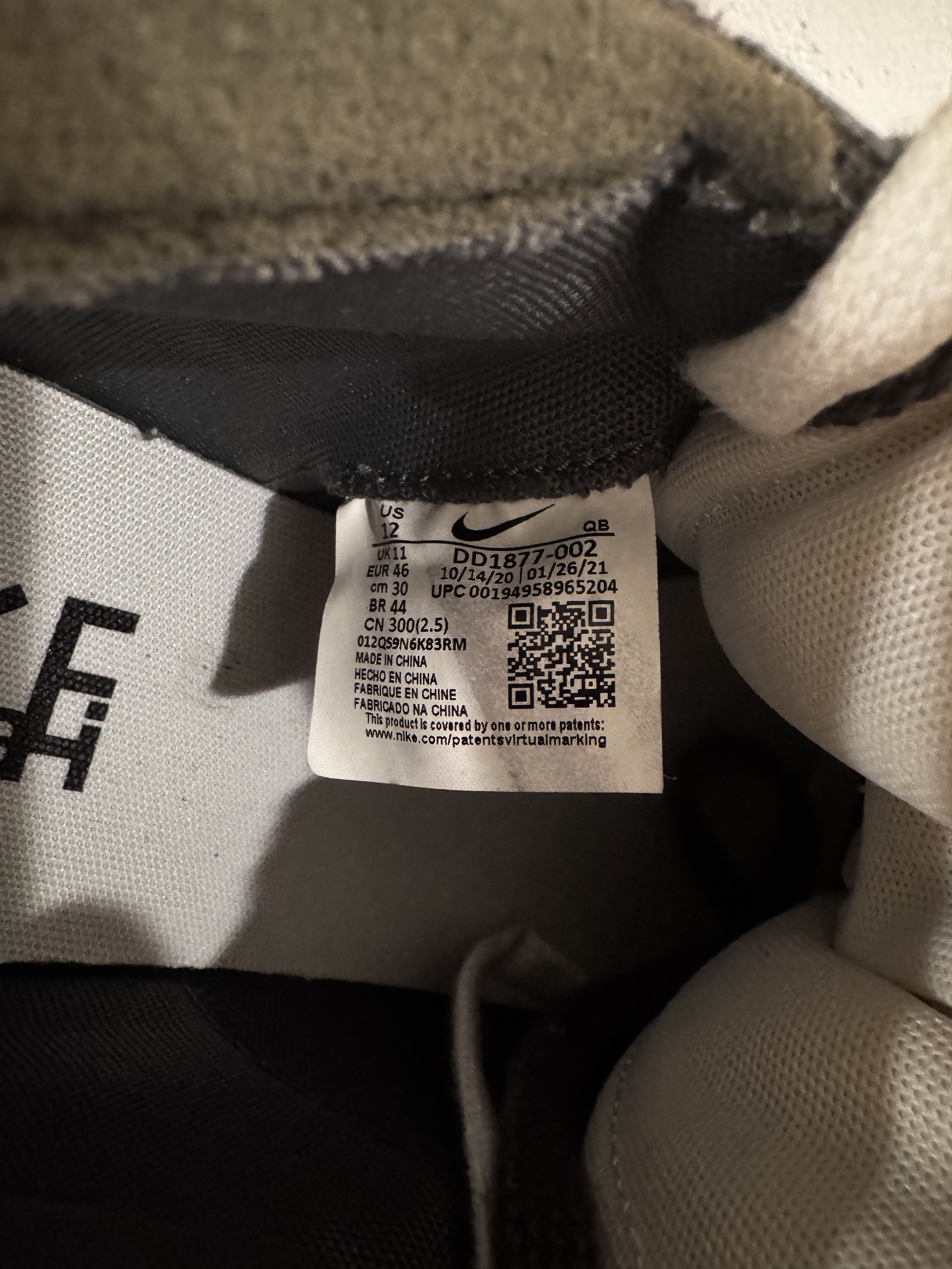 Nike Nike x sacai Blazer Low Size US 12 / EU 45 - 5 Thumbnail