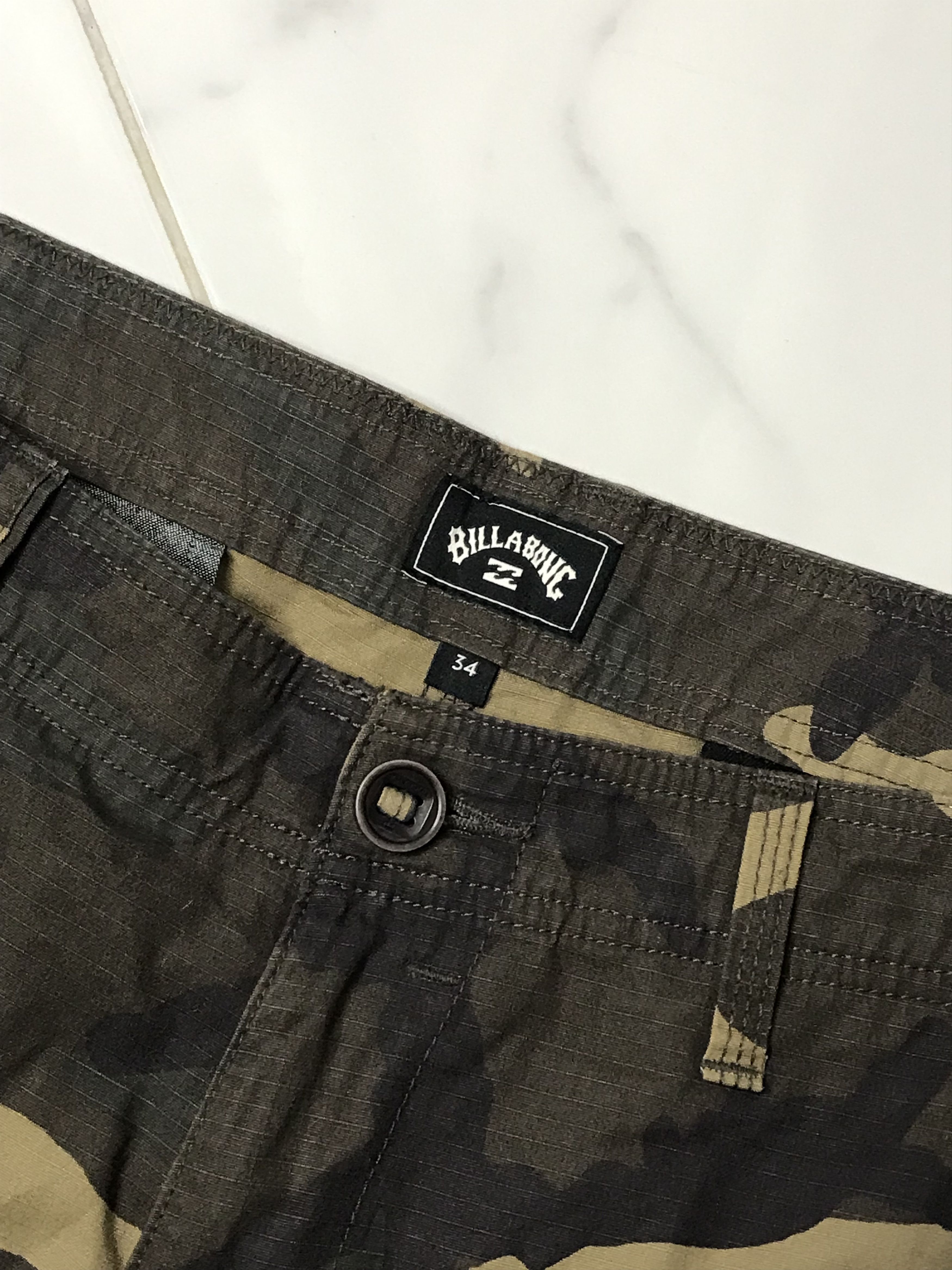 Billabong Billabong scheme cargo shorts in green camo men’s Size US 34 / EU 50 - 4 Thumbnail
