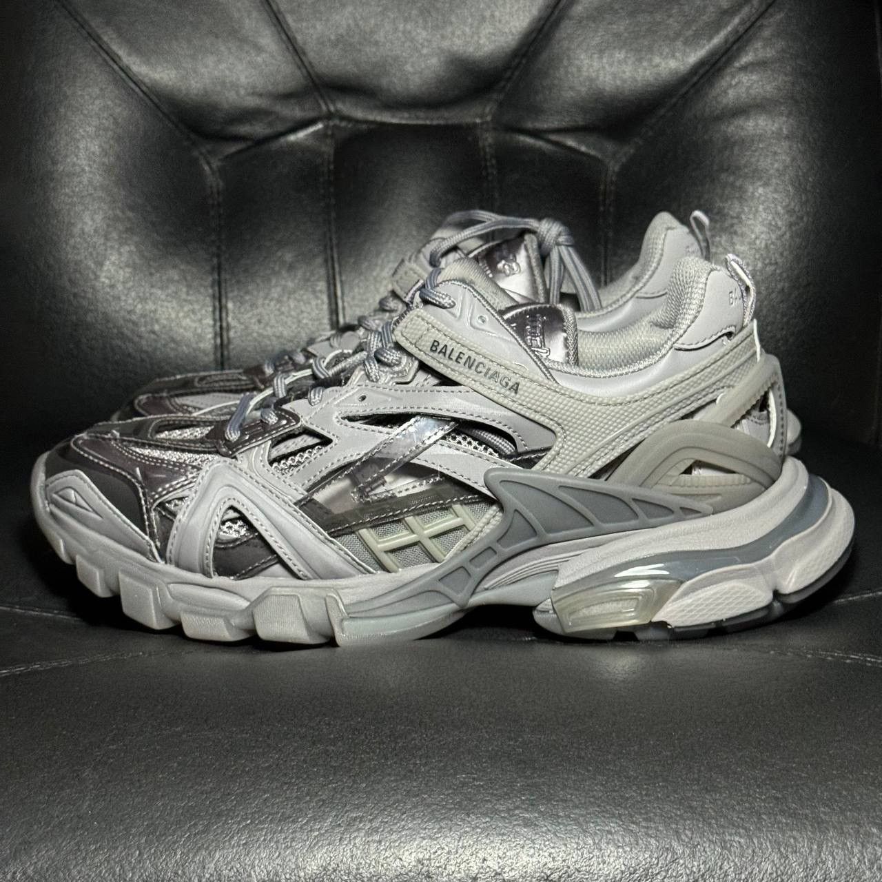 Balenciaga balenciaga track 2 new Size US 7 / EU 40 - 3 Thumbnail