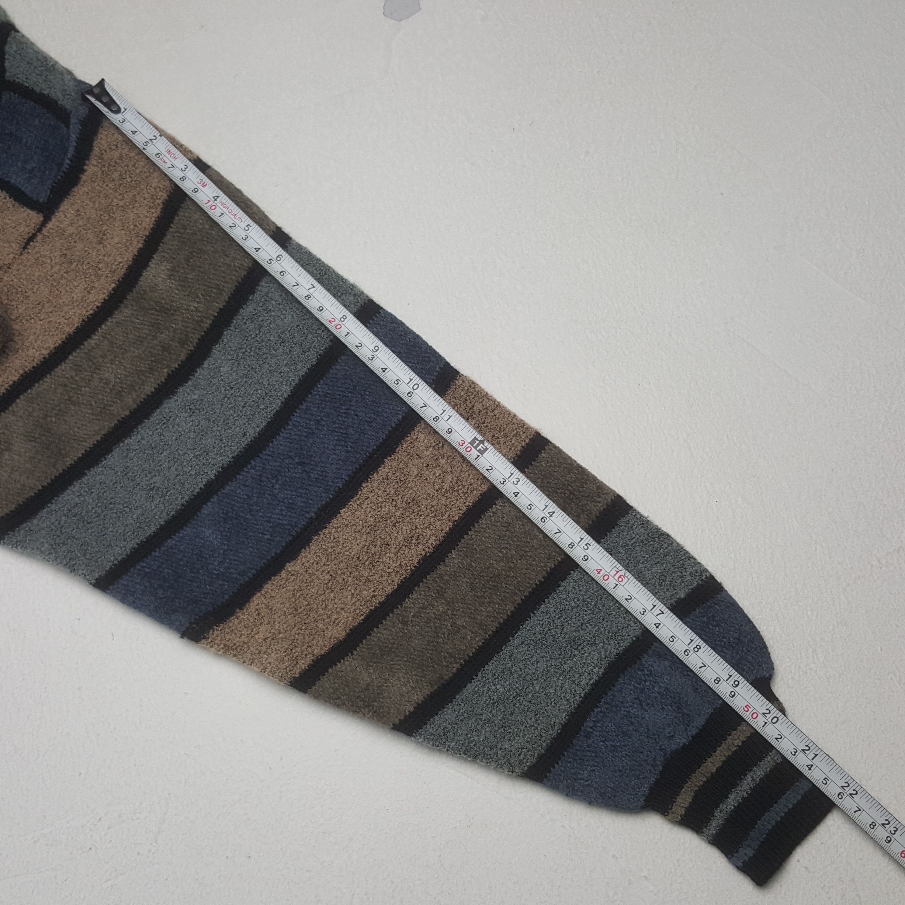 Japanese Brand Vintage RAIKA Winter Knitted Sweatshirt Size US M / EU 48-50 / 2 - 9 Thumbnail