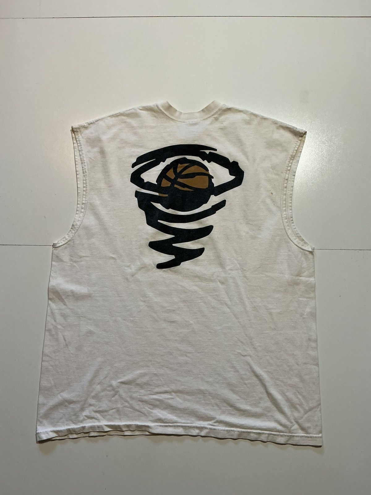 Nike VTG 90s Y2K Nike Basketball Tornado Twist Tank Top T-Shirt Size US XXL / EU 58 / 5 - 3 Thumbnail