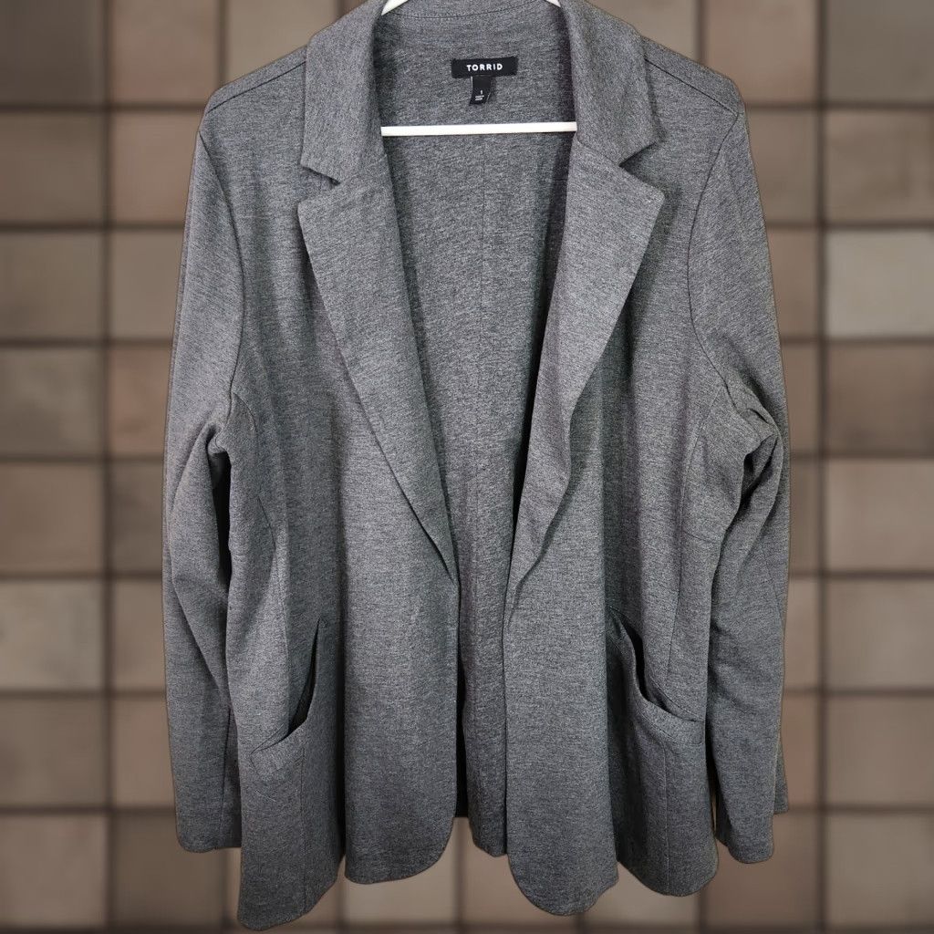 Torrid Torrid Blazer Shirt 1X Gray Jersey Knit Open Front Lightweight Lined Pockets Women Size XL / US 12-14 / IT 48-50 - 1 Thumbnail