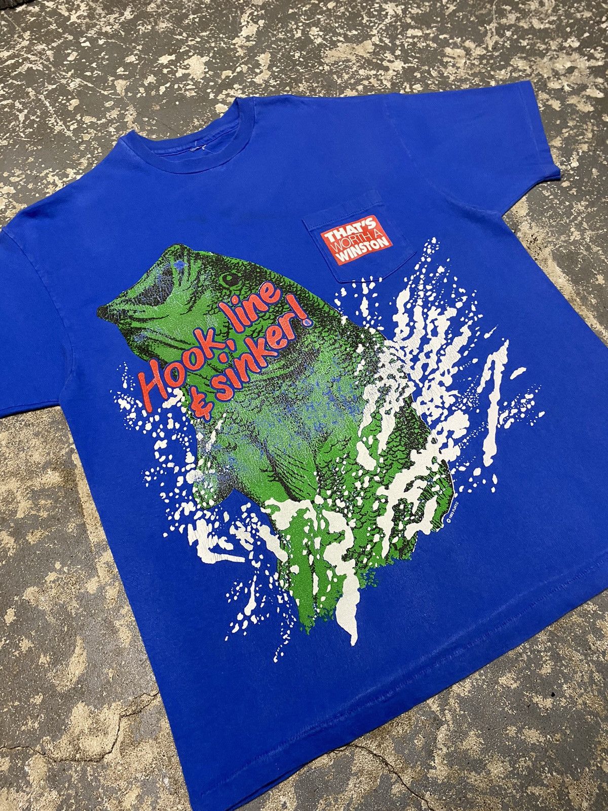 Vintage Vintage That’s Worth A Winston Hook Line Sinker 1993 Tshirt Size US XL / EU 56 / 4 - 8 Thumbnail