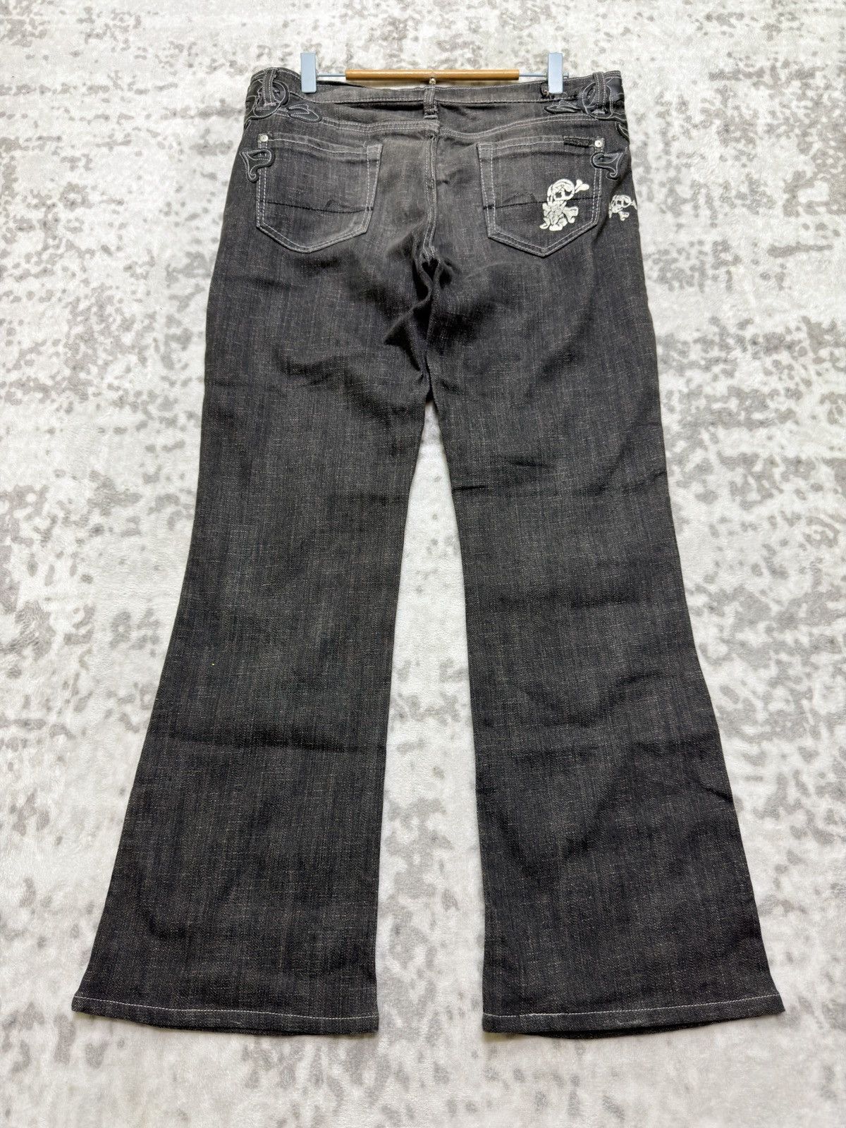 7 For All Mankind VINTAGE FLARED FOR ALL MANKIND 7 ☠️ PATCHES DENIM Size US 34 / EU 50 - 2 Thumbnail