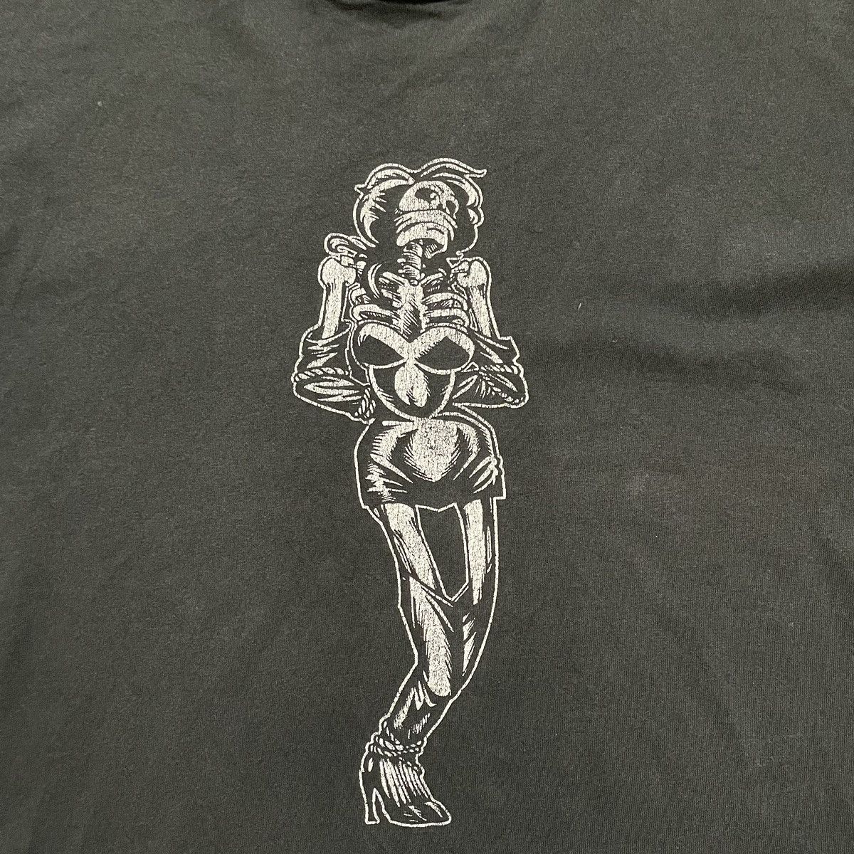 Fruit Of The Loom Die Ärzte Gwendoline 90s Rare Print Size US XL / EU 56 / 4 - 3 Thumbnail