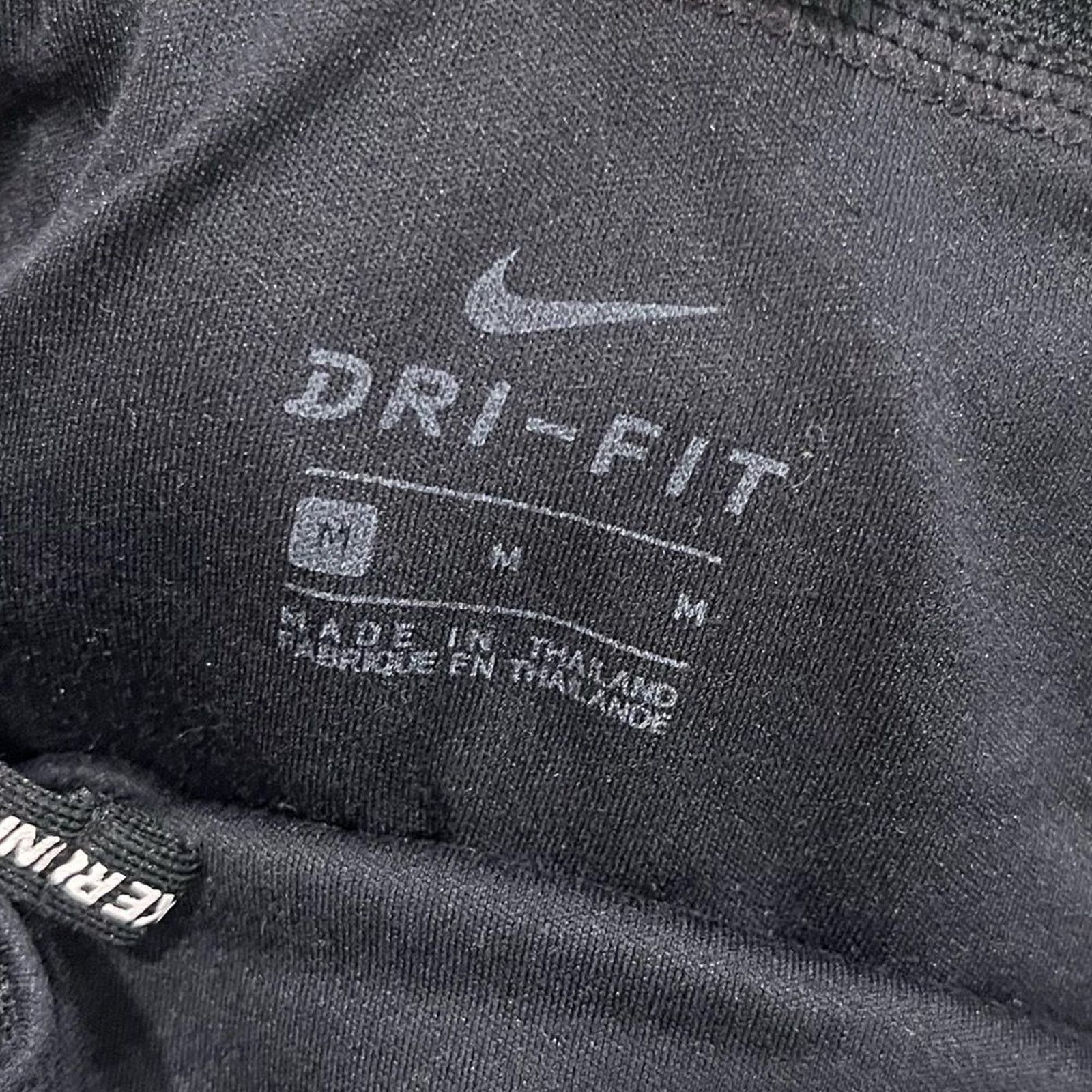 Nike Nike Dri-Fit Running Shorts Mid Rise Elastic Waist Stretch M Size 33" - 2 Thumbnail