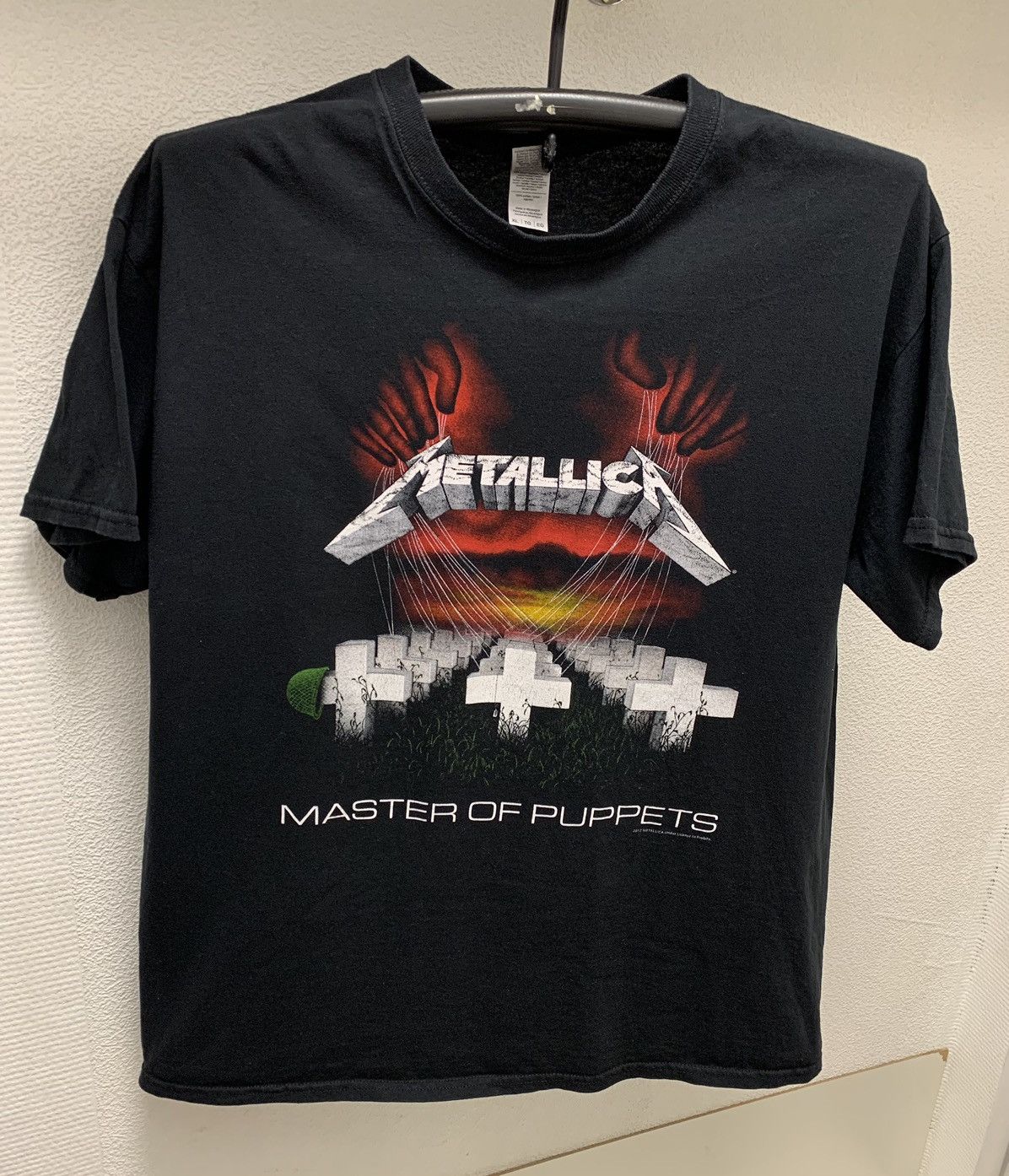 Metallica Metallica vintage black t-shirt Xl master of puppets oasis Size US XL / EU 56 / 4 - 1 Thumbnail