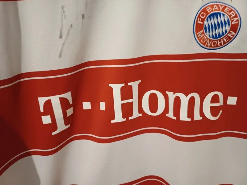 Adidas Original Bayern Munich jersey 2007-08 KLOSE #18 size L Size US L / EU 52-54 / 3 - 7 Thumbnail