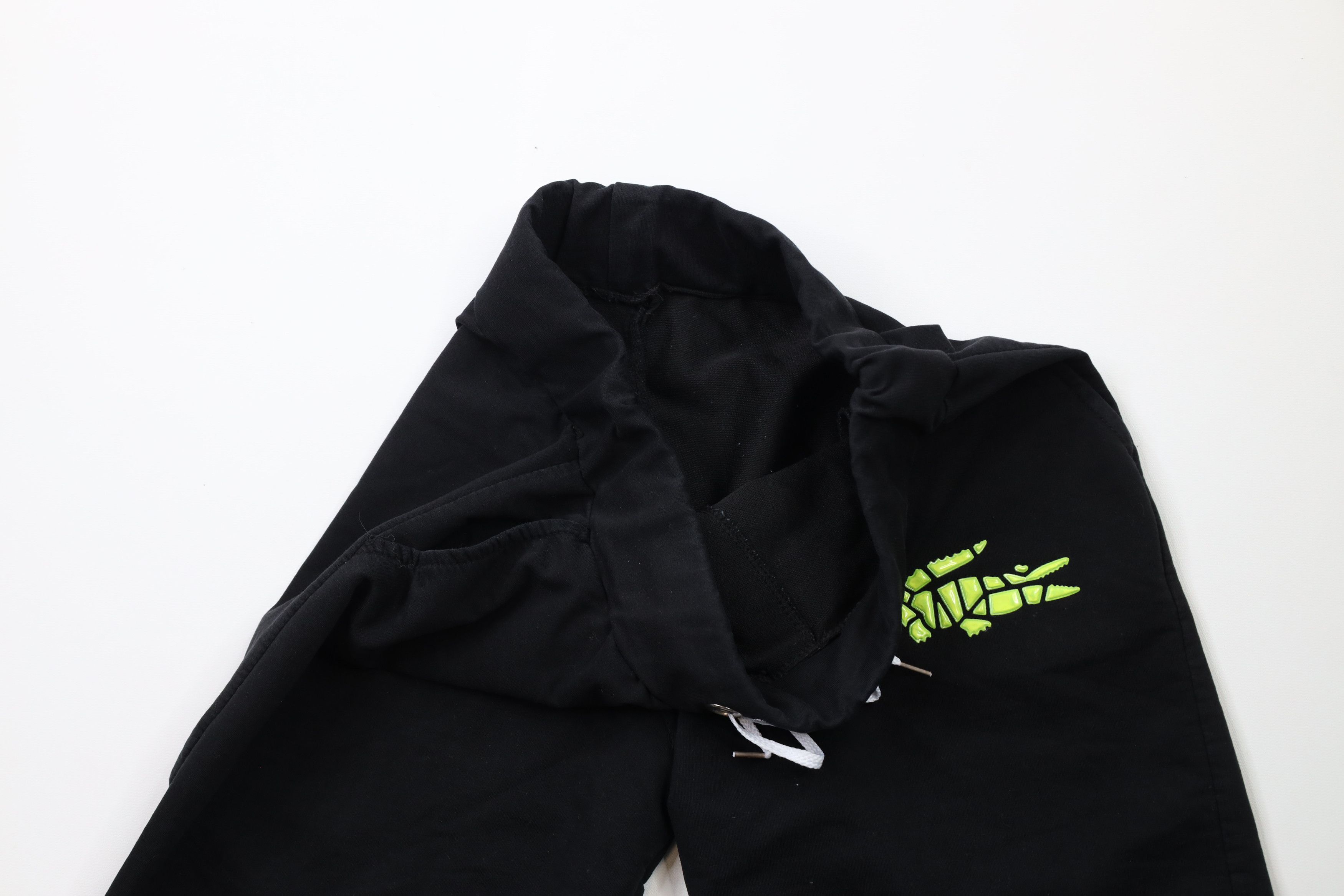 Lacoste × Vintage Vintage Lacoste Spell Out Big Croc Logo Above Knee Shorts Size US 32 / EU 48 - 6 Thumbnail