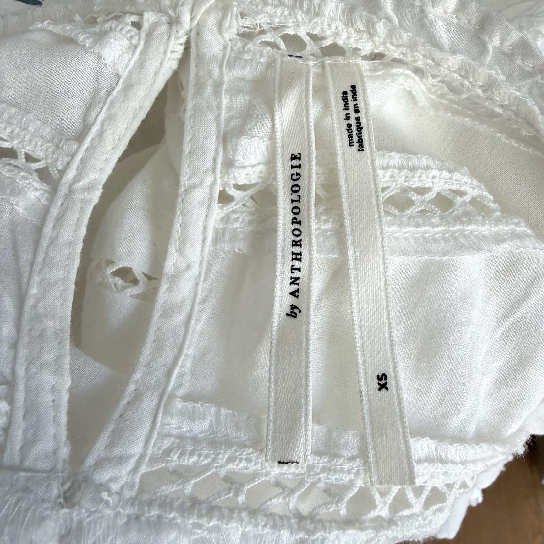 Anthropologie Anthropologie Blouse XS White Floral Embroidery Boho Peasant Cutout Cotton Long Sleeve Button Collared Casual Womens Size XS / US 0-2 / IT 36-38 - 6 Thumbnail