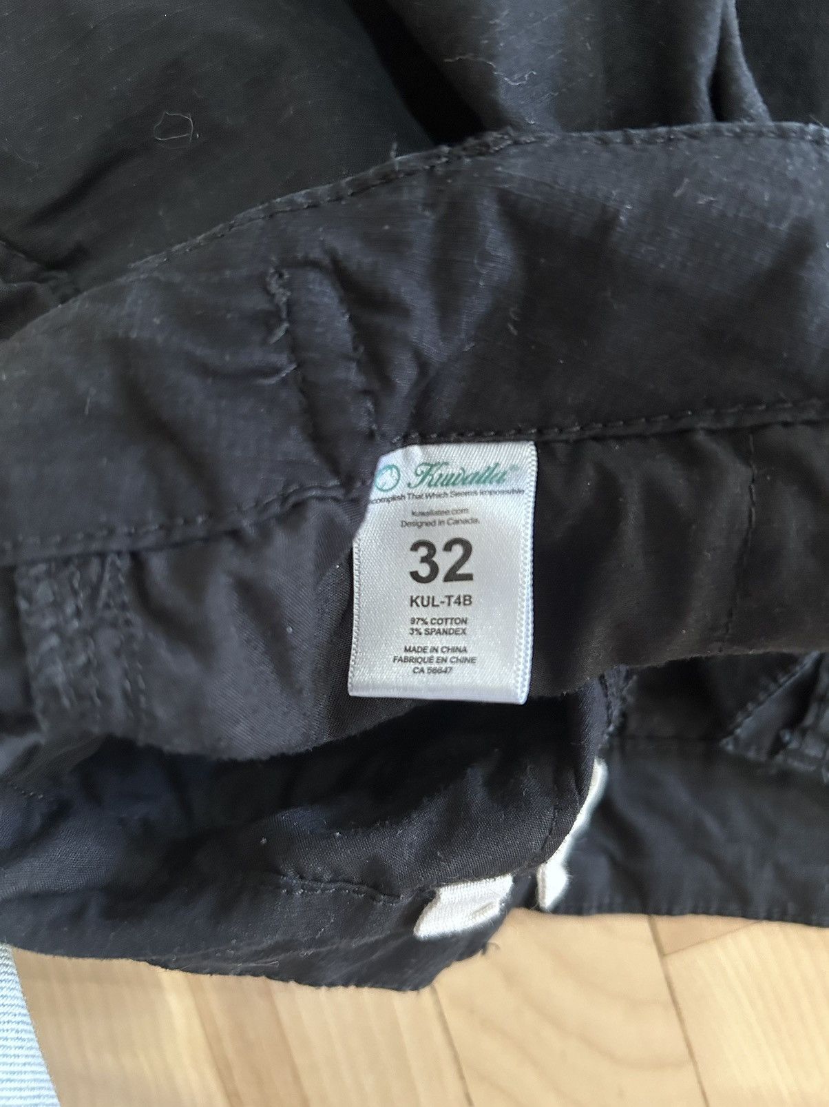 Other Black Cargo Pants Size US 32 / EU 48 - 3 Thumbnail