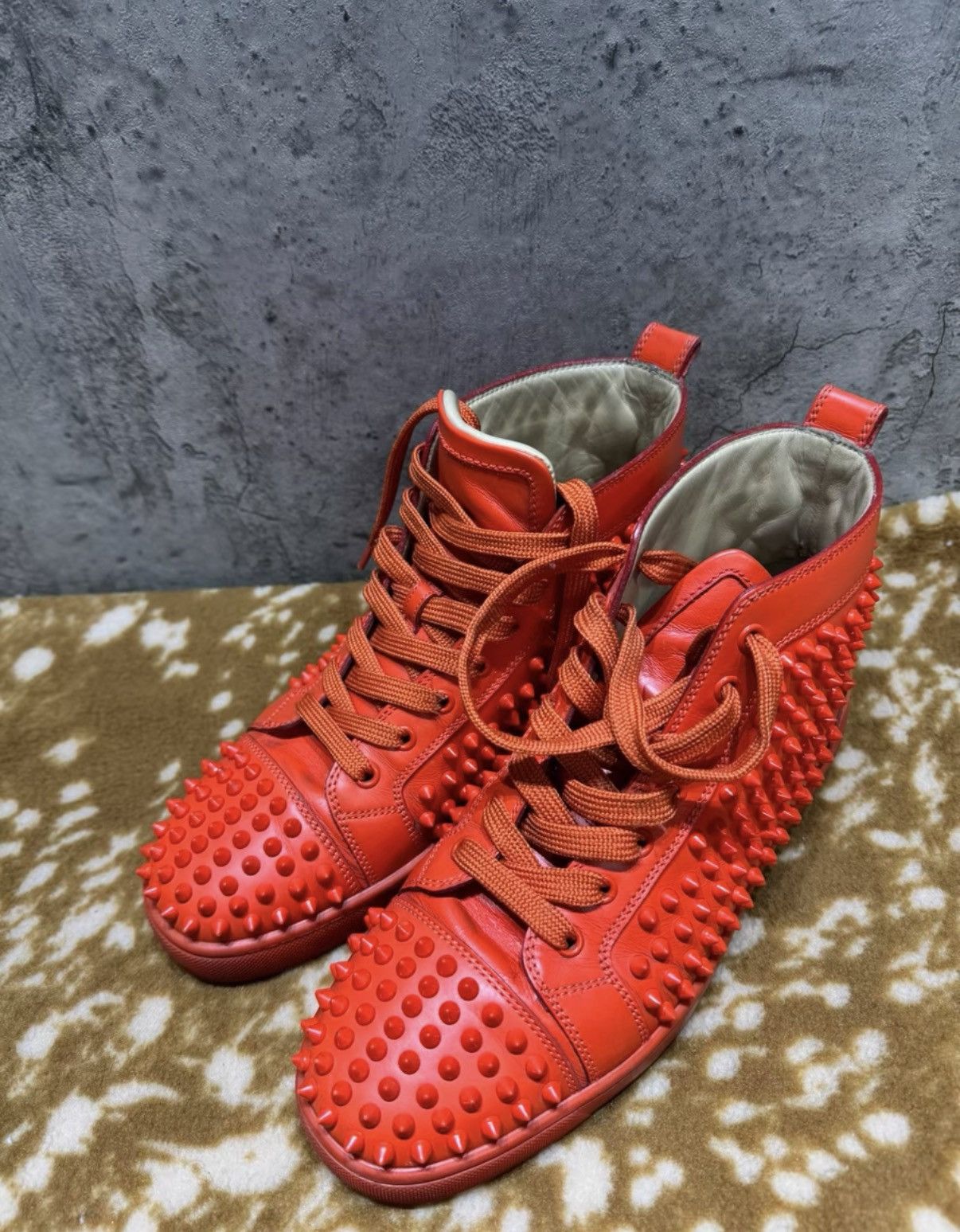 Christian Louboutin Authentic Christian Louboutin Studded High Top Sneakers K37 Size US 7.5 / EU 40-41 - 8 Thumbnail