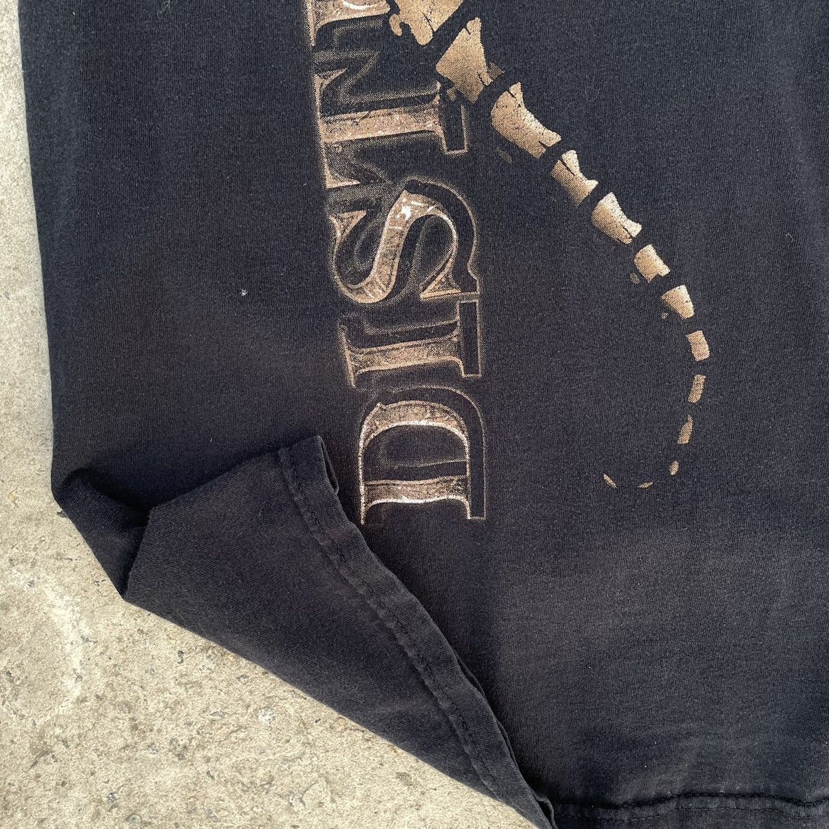 Vintage Vintage Disturbed T-shirts Rock Band Tee 90s Big Logo Y2K Size US L / EU 52-54 / 3 - 7 Thumbnail