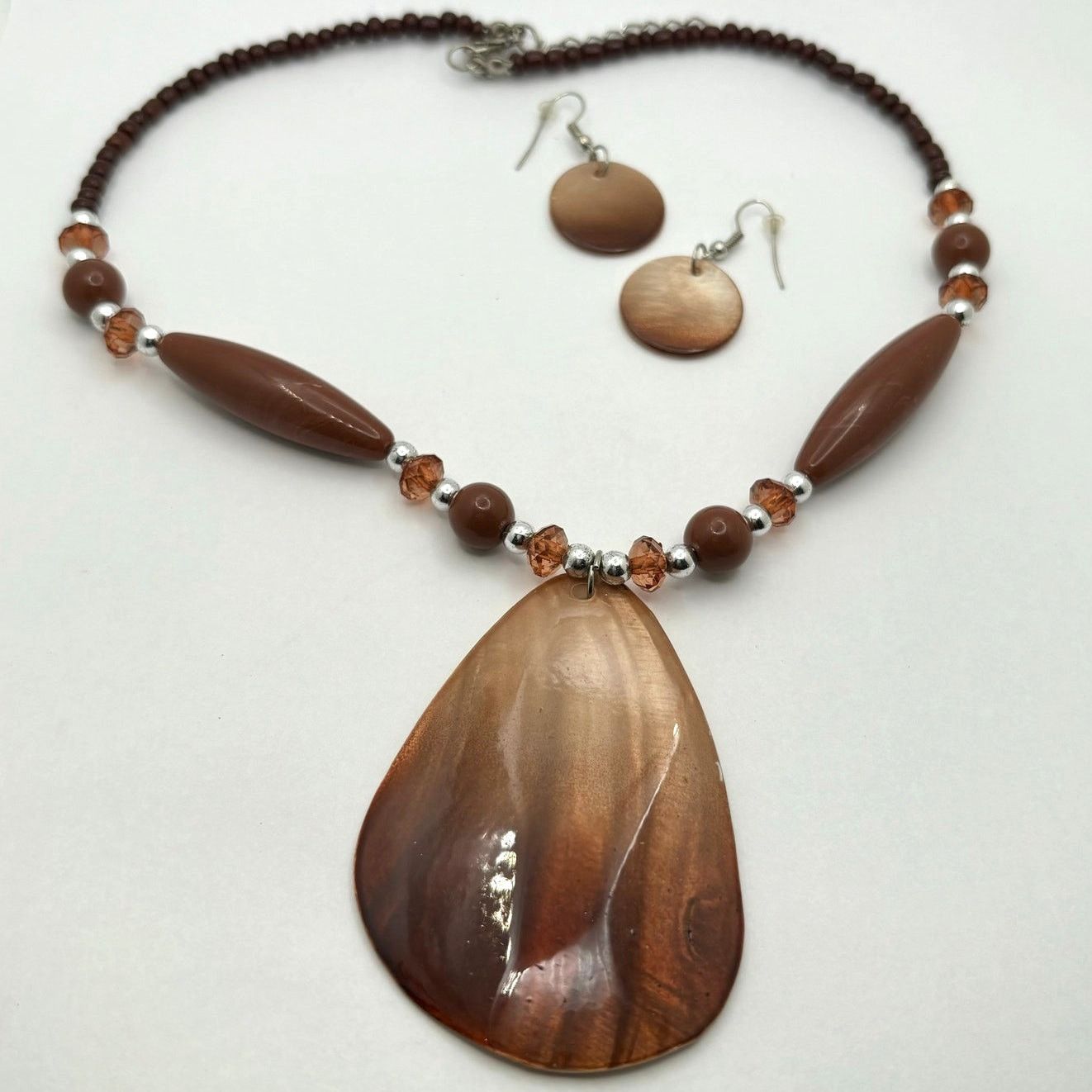 Other Brown Beaded Necklace + Earring Bundle Size ONE SIZE - 6 Thumbnail