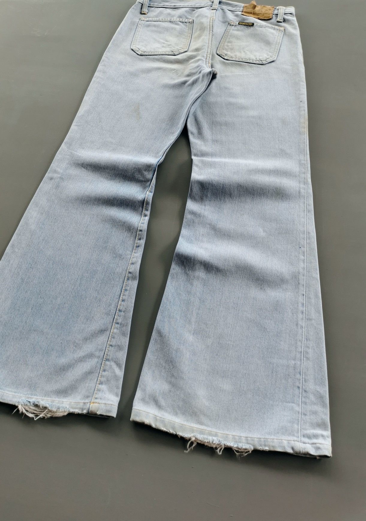 Le Grande Bleu (L.G.B.) Vintage Bobson Flared Bell Bottom Patch Pockets Jeans Size US 31 - 9 Thumbnail