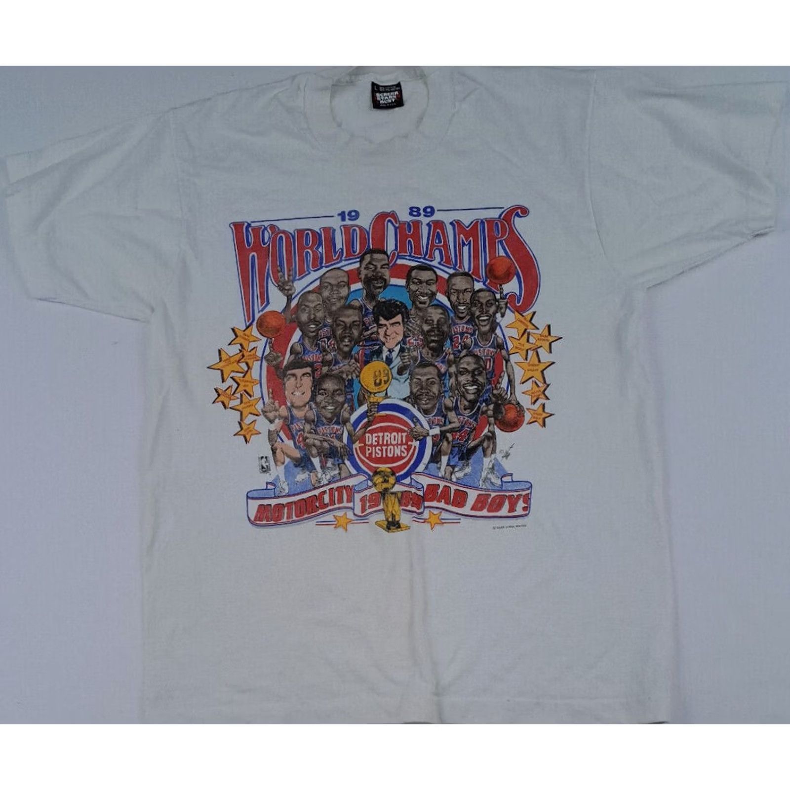 Vintage VINTAGE Detroit Pistons 1989 Champs T-Shirt Cartoon Print USA LG Short Sleeve Mens Regular Cotton White Size US L / EU 52-54 / 3 - 2 Thumbnail