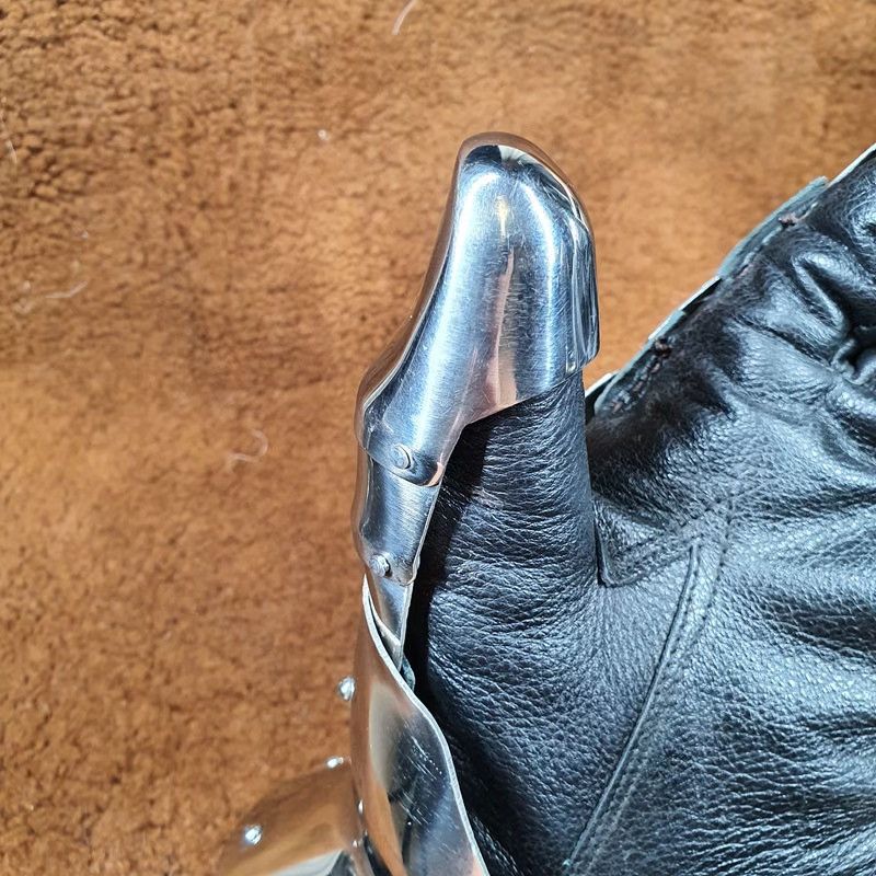 Vintage Balenciaga Inspiration Handmade Chevalier Knight Gauntlets Size ONE SIZE - 20 Thumbnail