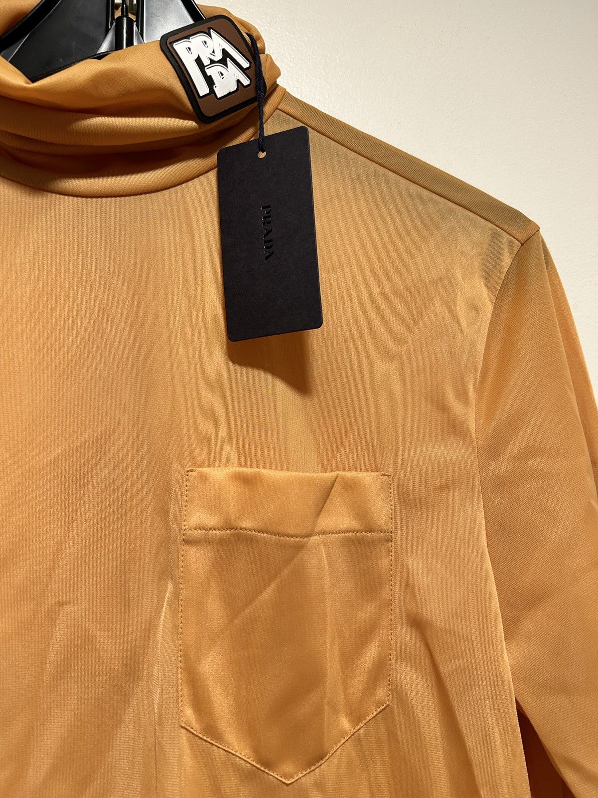 Prada Prada 2019 jersey pocket turtleneck beige size medium Size US M / EU 48-50 / 2 - 3 Thumbnail
