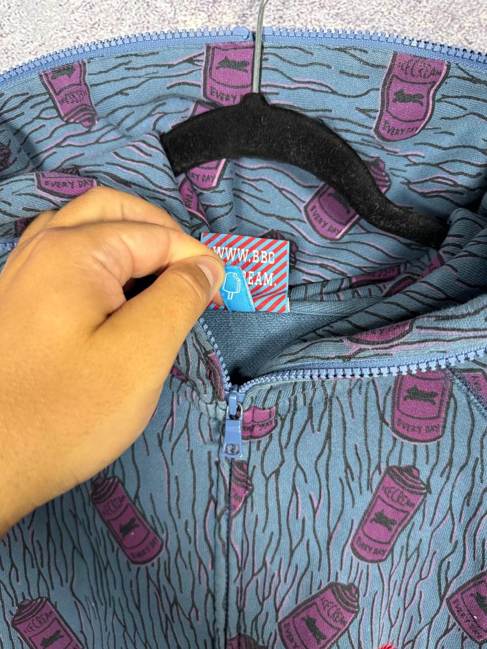 Icecream RARE BBC Icecream Spray Camo Full Zip Hoodie 2XL Size Size US XXL / EU 58 / 5 - 10 Thumbnail