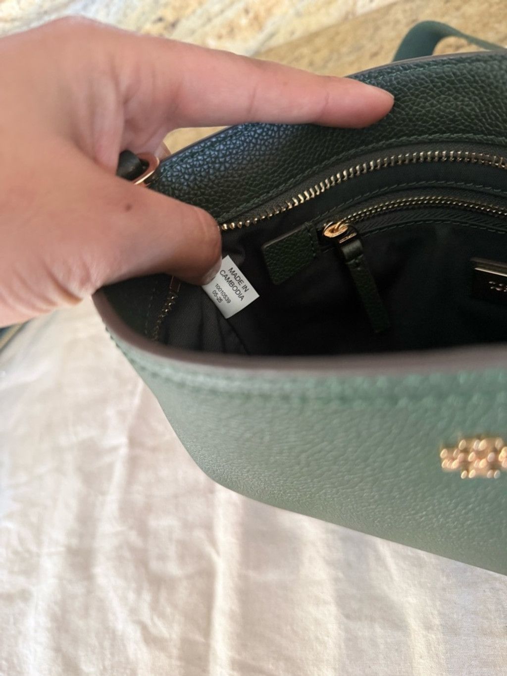 Tory Burch New Tory Burch Blake Swingpack in Basil Pebbled Leather Cros Size ONE SIZE - 7 Thumbnail