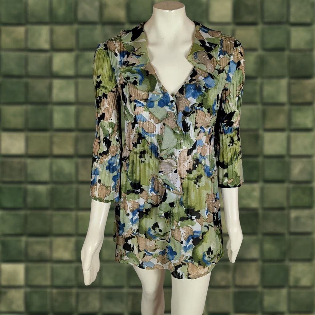 Vintage VINTAGE Allison Taylor Top Shirt Green Floral V-Neck Chiffon 3/4 Sleeve Ruffle Forest Fairy Womens S Size S / US 4 / IT 40 - 1 Thumbnail