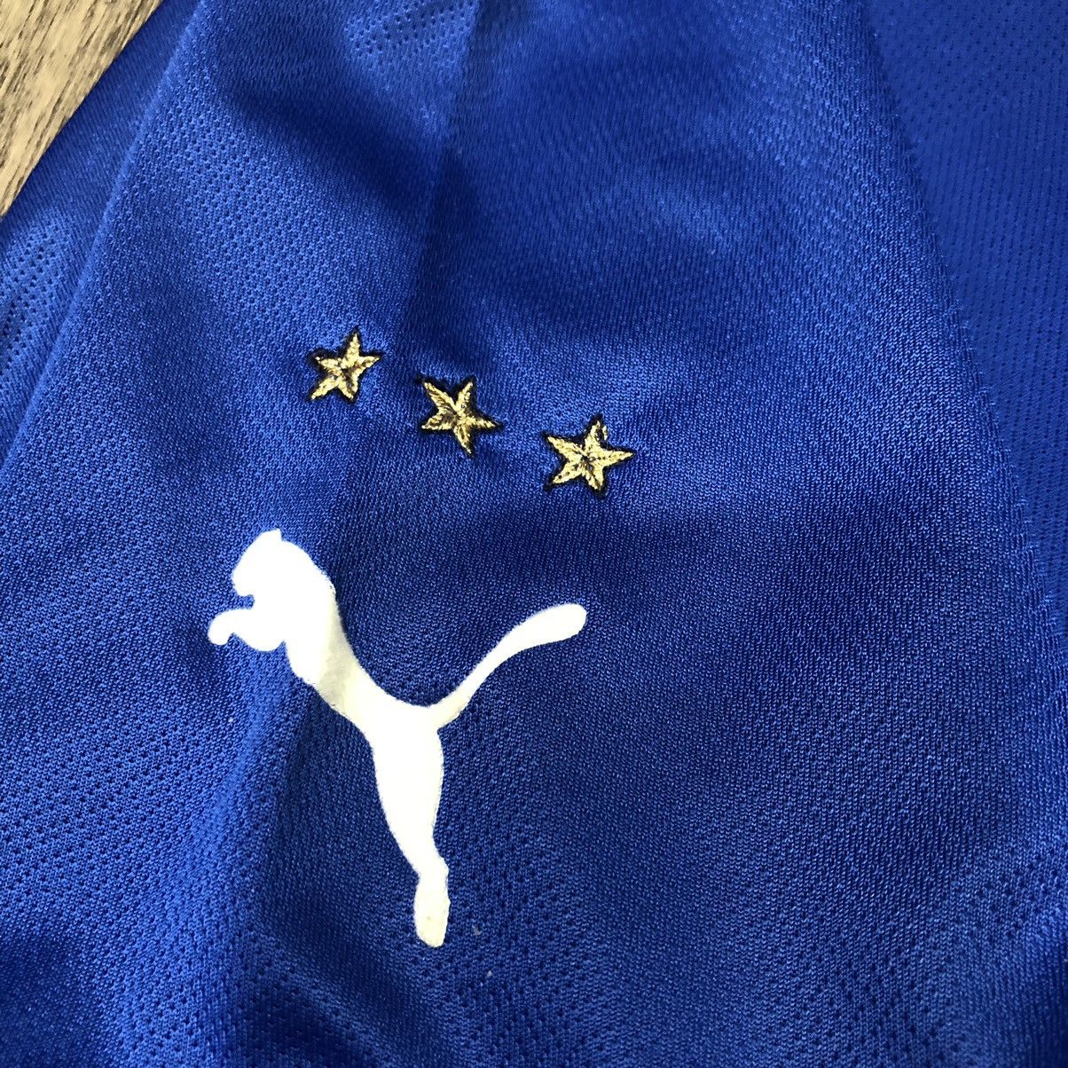 Puma Italy 04/05 home shirt Size US L / EU 52-54 / 3 - 6 Thumbnail