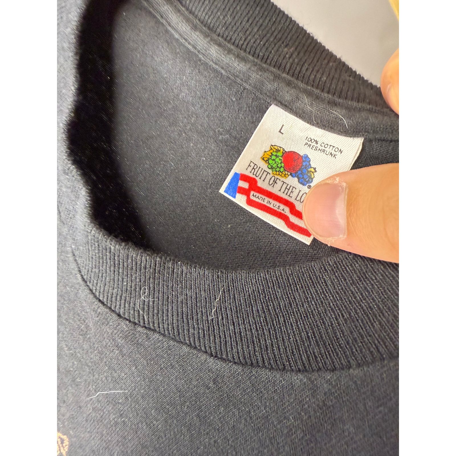 Fruit Of The Loom Vintage The Adams Family Stanley Desantis Shirt 1991 FOTL Size US L / EU 52-54 / 3 - 5 Thumbnail