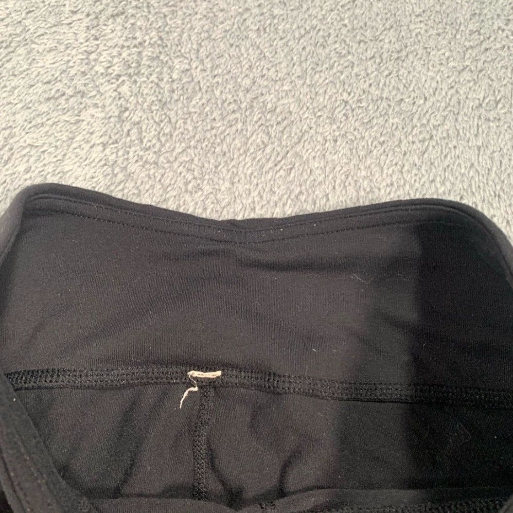 Lululemon lululemon athletica Black capri crop Pants Women 6 Regular Track Pants Pants Black Women 6 Regular Capri Crop Track Pants Size 28" / US 6 / IT 42 - 4 Thumbnail