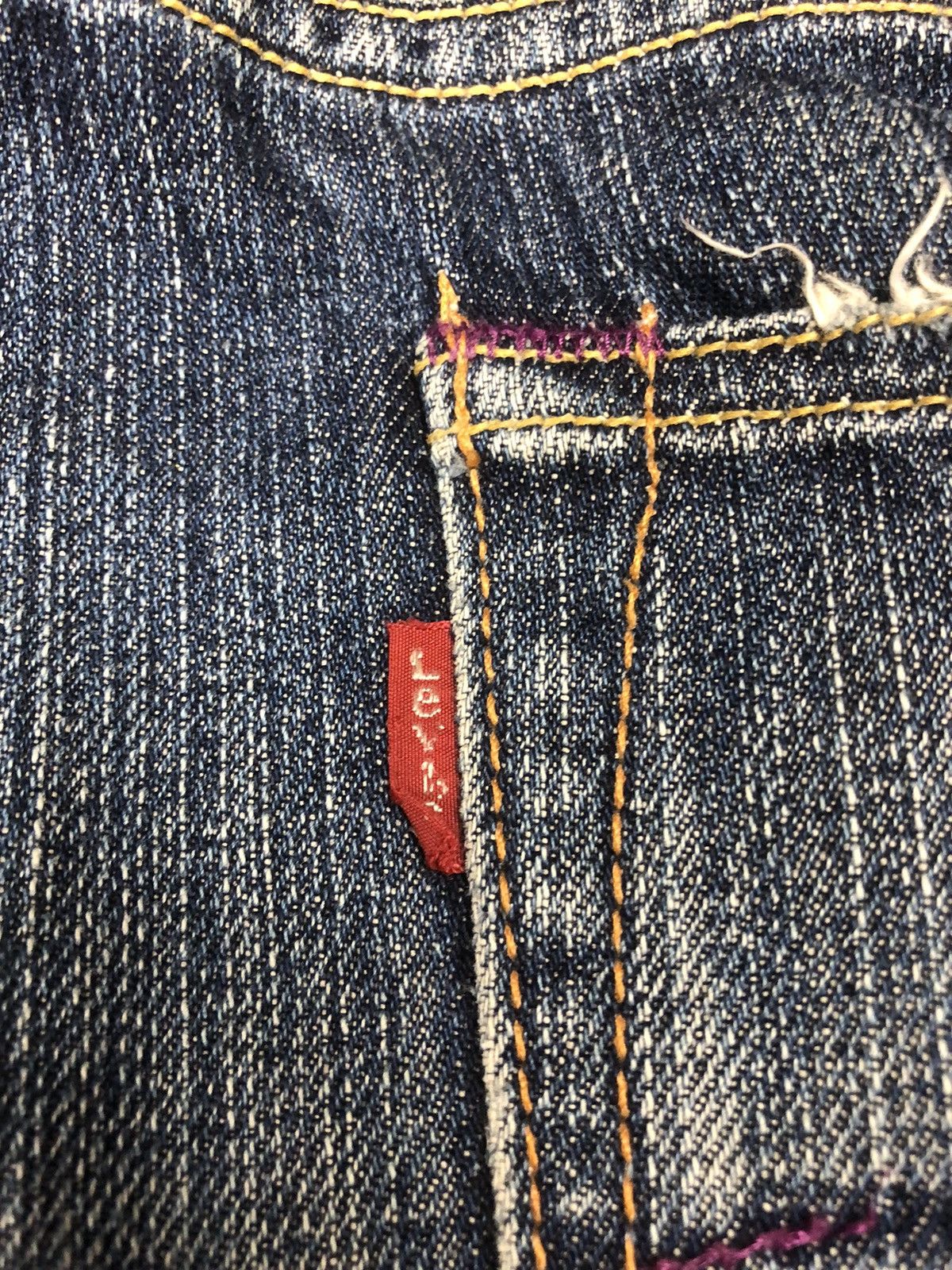 Levi's Vintage Beauty Faded Levis 503 V23 Jeans Size US 34 / EU 50 - 14 Thumbnail