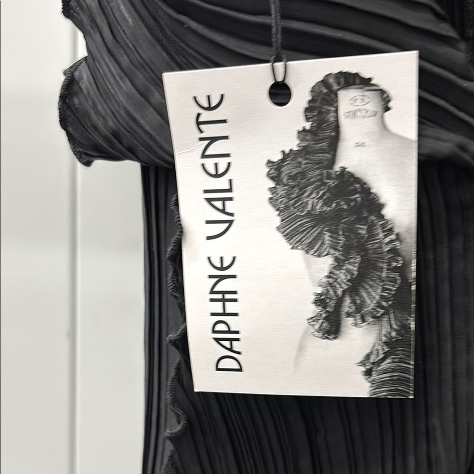 Other NWT Daphne Valente Elegant Black Pleated Dress WomenOne Size Size ONE SIZE - 2 Thumbnail