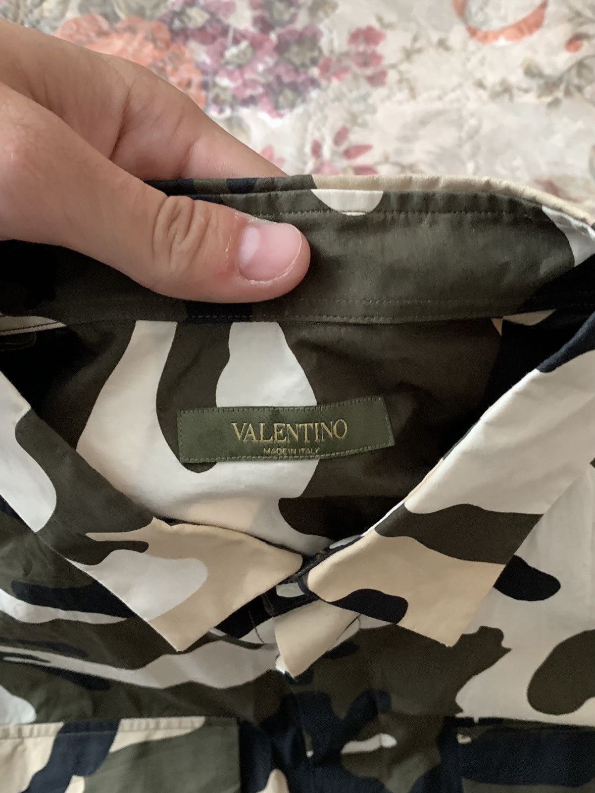 Valentino 🔥CRAZY VALENTINO CAMO SHIRT BUTTON UP Size US S / EU 44-46 / 1 - 5 Thumbnail