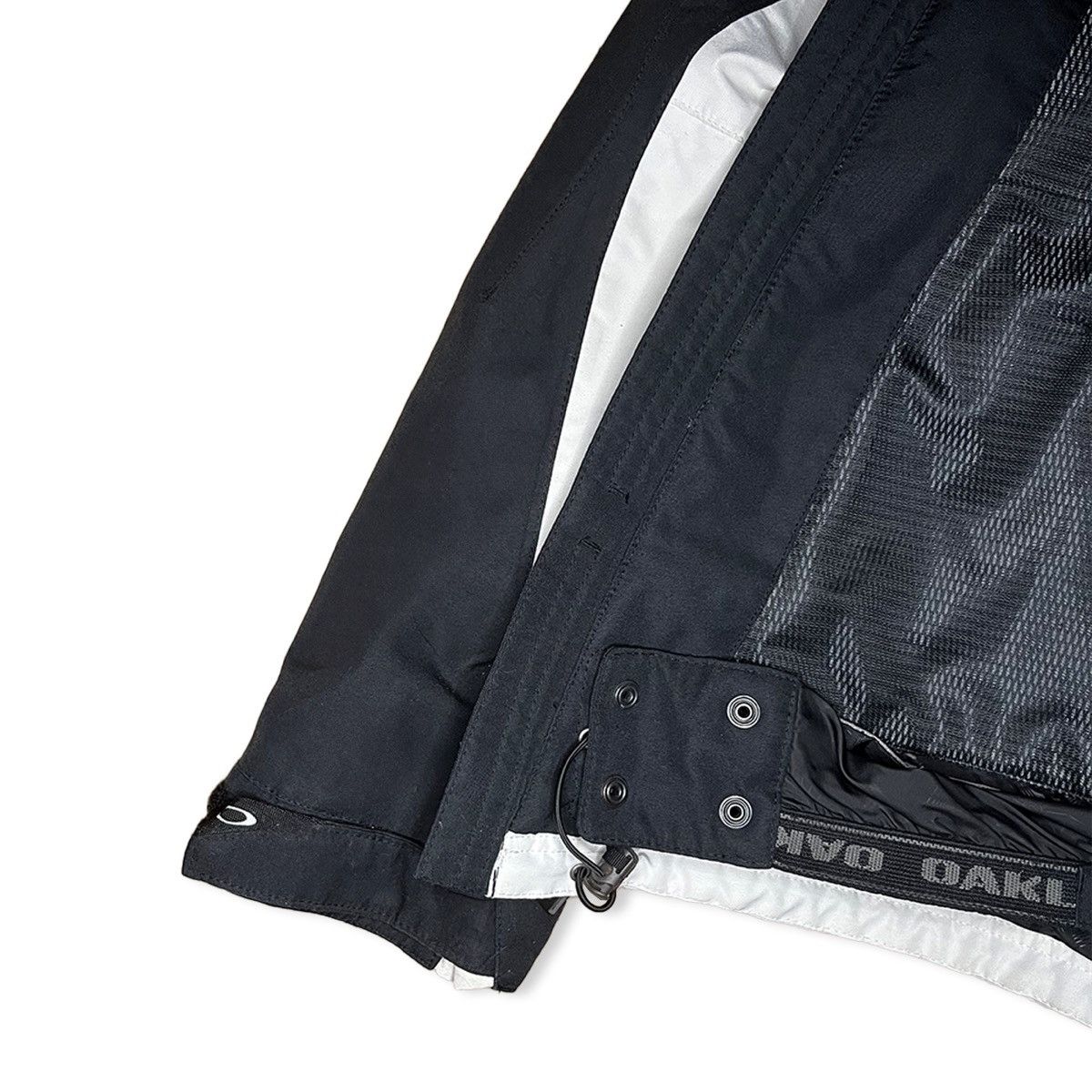 Oakley 2011 Oakley Sidewinder Highly Technical Ventilated Jacket Size US S / EU 44-46 / 1 - 11 Thumbnail