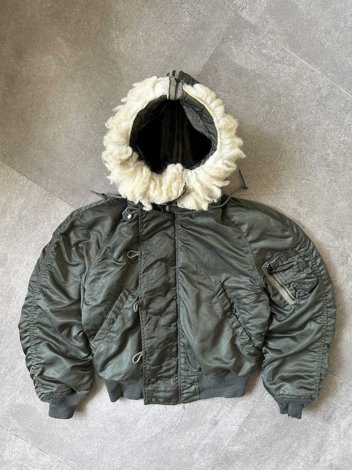 Alpha Industries 1979 N2B Alpha Industries Faux Fur Bomber Jacket Size US S / EU 44-46 / 1 - 14 Thumbnail