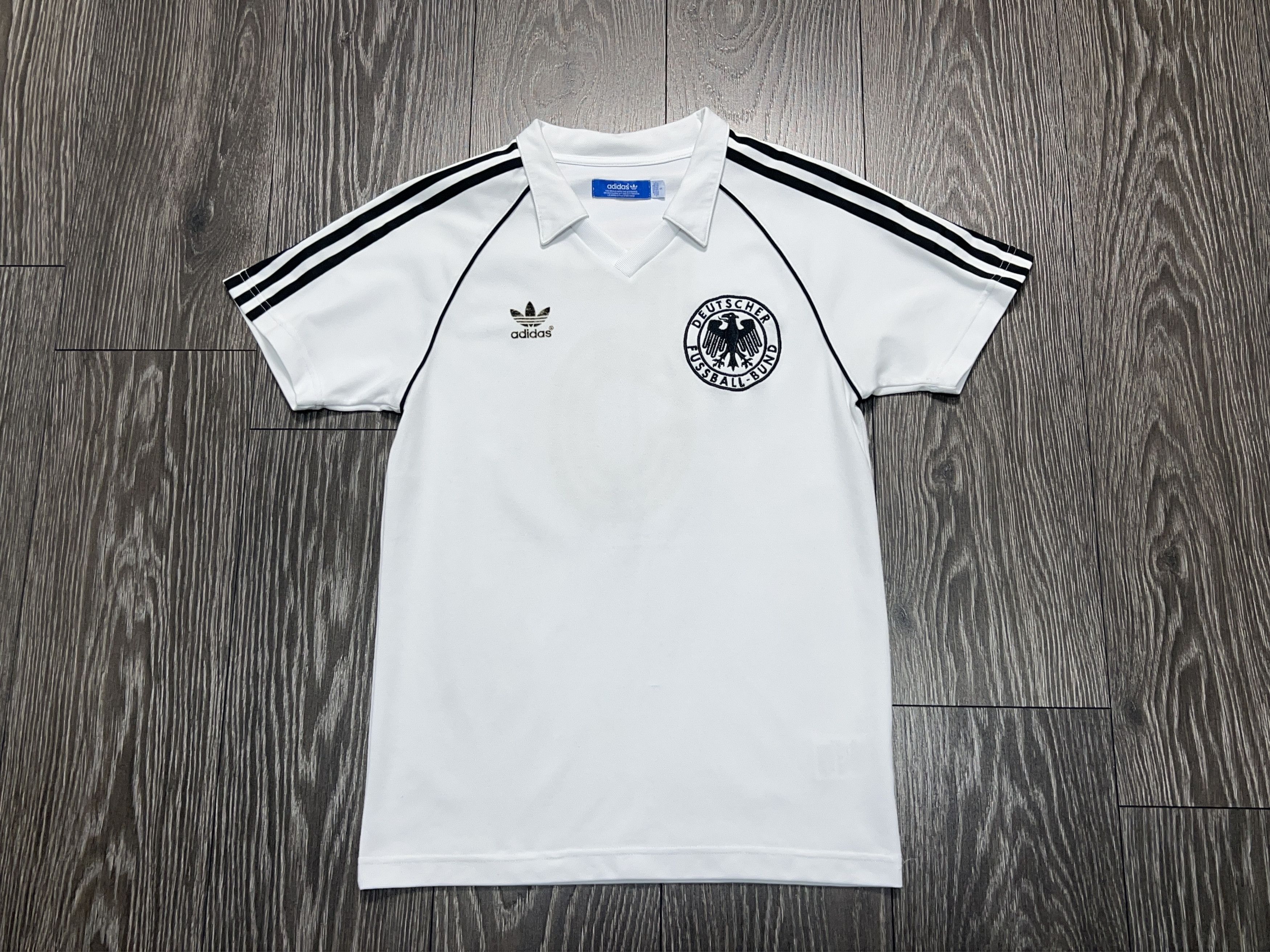 Adidas #5 Germany DFB 1980s Retro Football Soccer Jersey Shirt Size US S / EU 44-46 / 1 - 1 Thumbnail