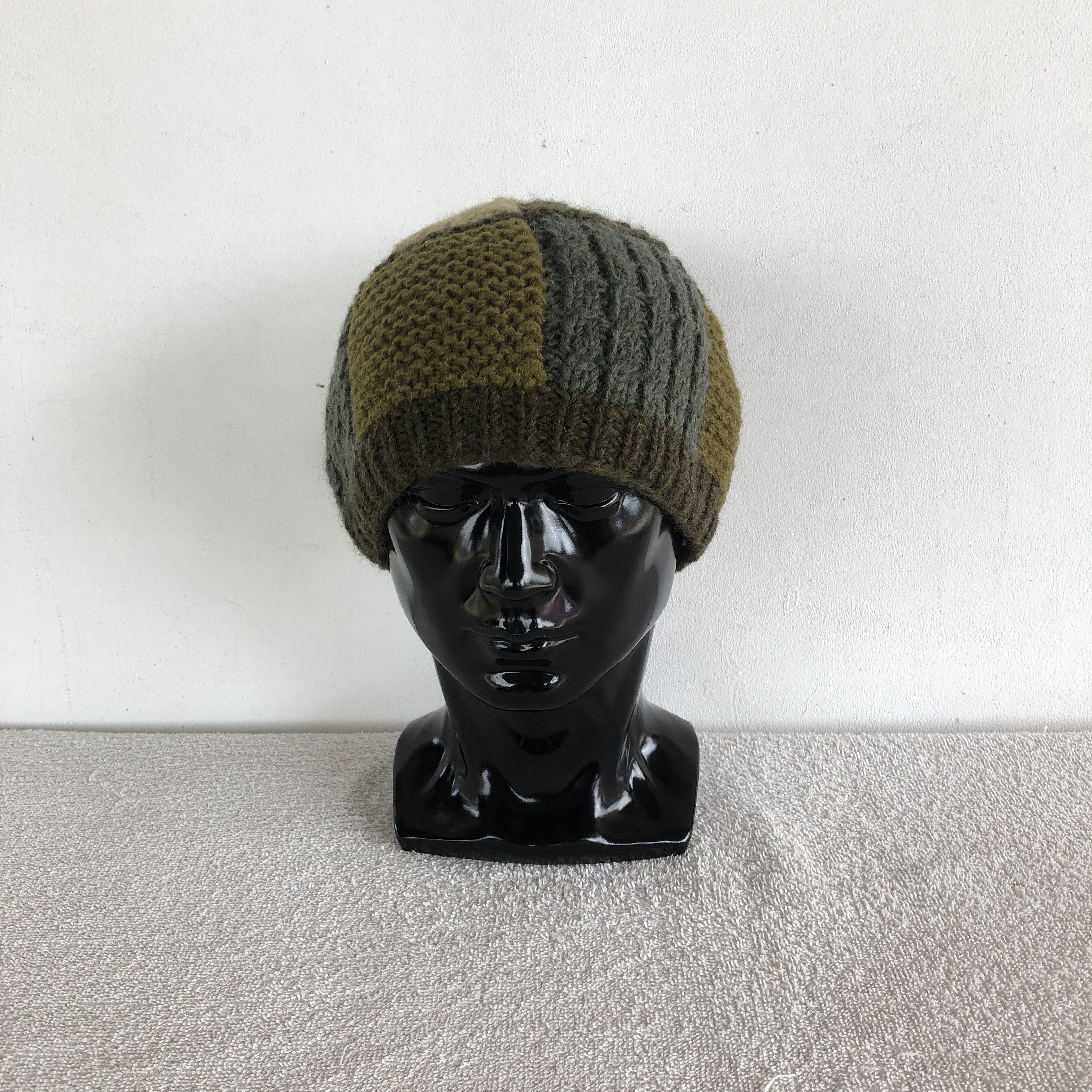 Japanese Brand Vintage 90s Cable Knit Beanie Patchwork Snow Caps Hats Size ONE SIZE - 2 Thumbnail